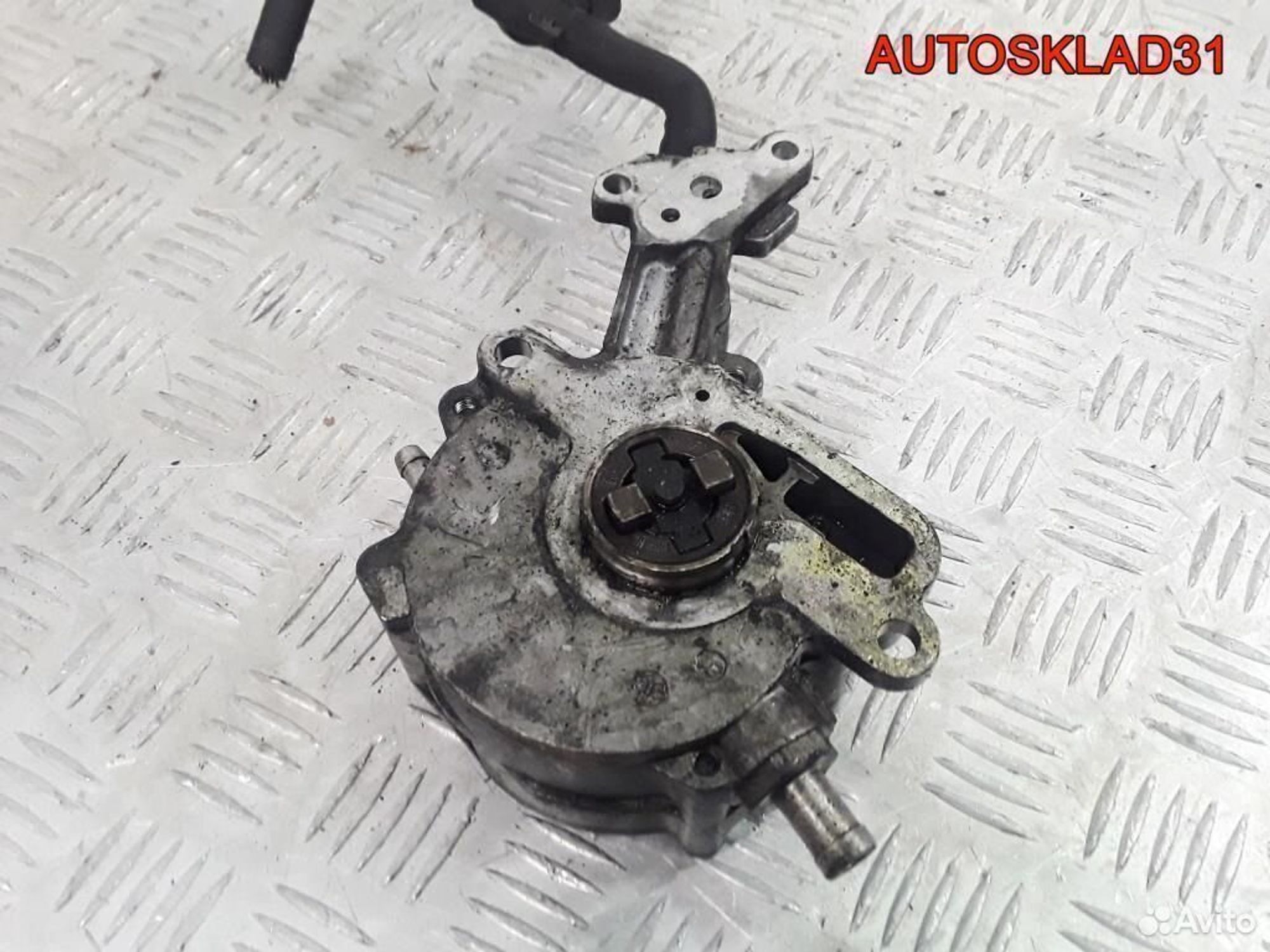 Насос вакуумный Volkswagen Passat B5+ 038145209M, 9900 рублей, Дубовое