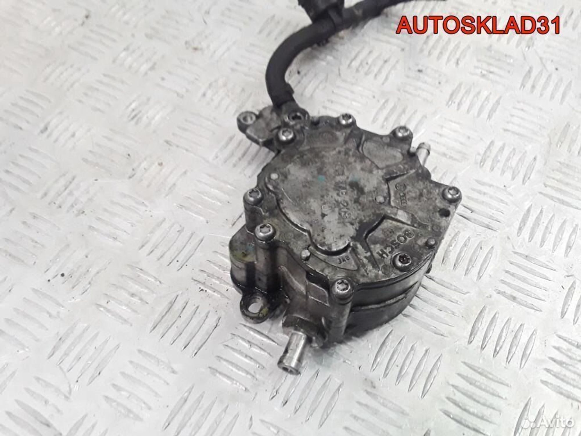 Насос вакуумный Volkswagen Passat B5+ 038145209M, 9900 рублей, Дубовое