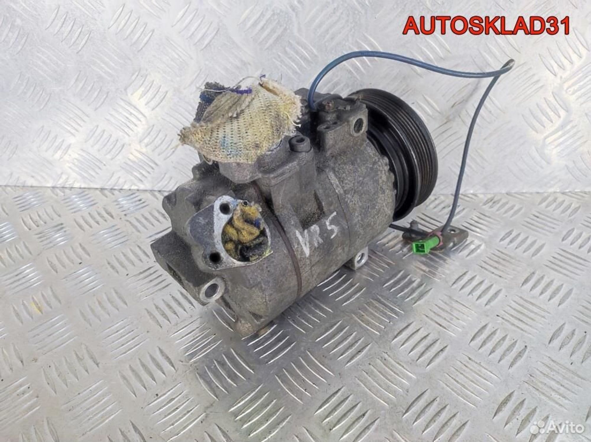 Компрессор кондиционера VW Passat B5 8D0260805C, 7200 рублей, Дубовое