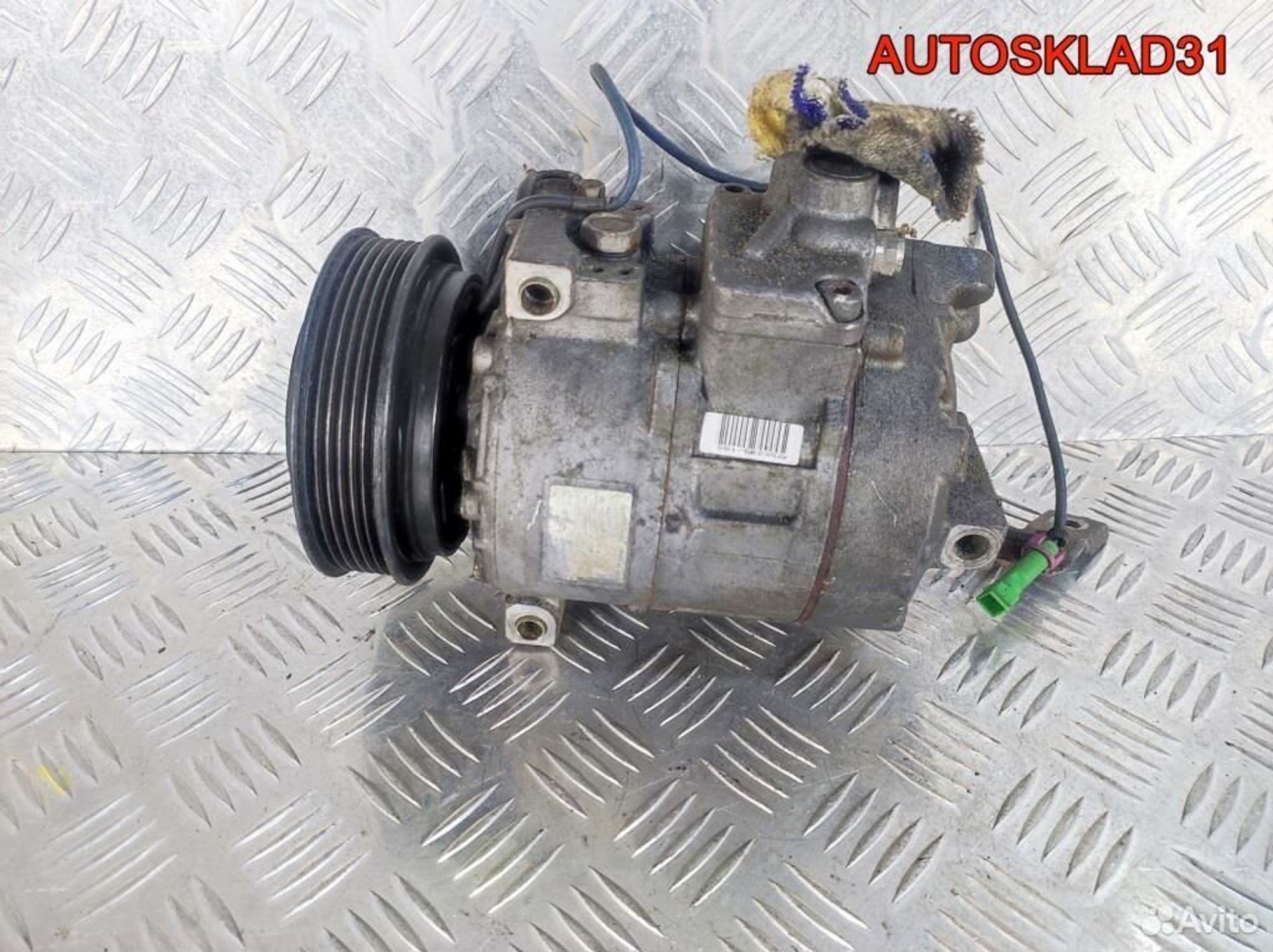 Компрессор кондиционера VW Passat B5 8D0260805C, 7200 рублей, Дубовое