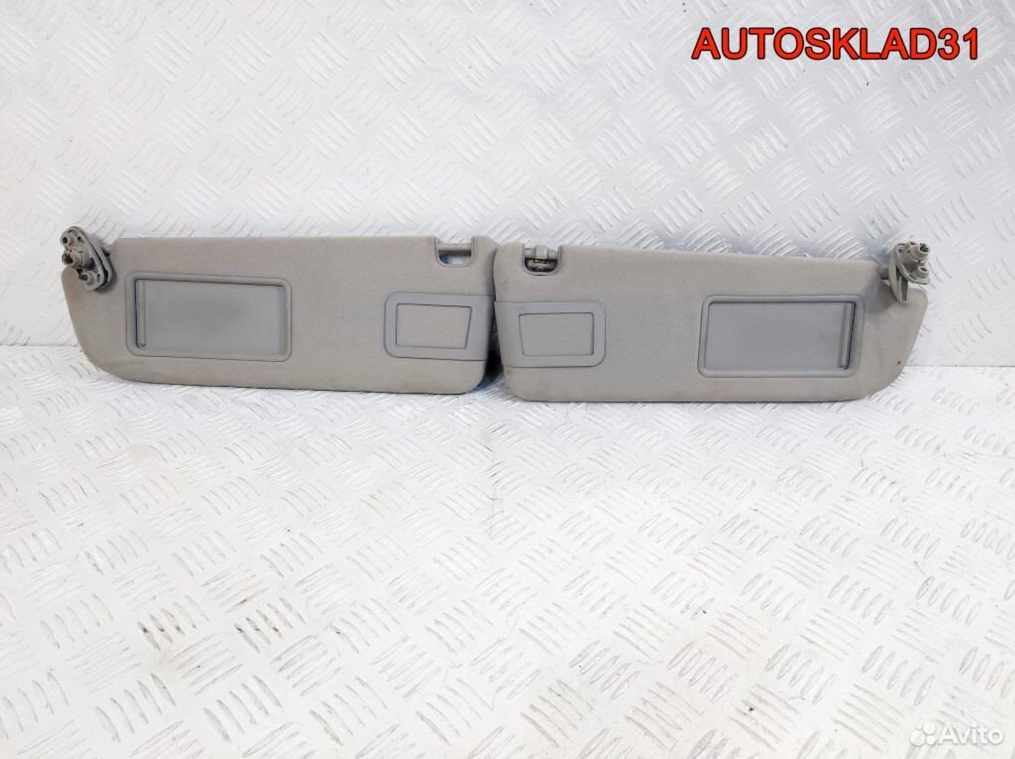 Козырек солнцезащитный комплект A8 D3 4E0857551, 1700 рублей, Дубовое