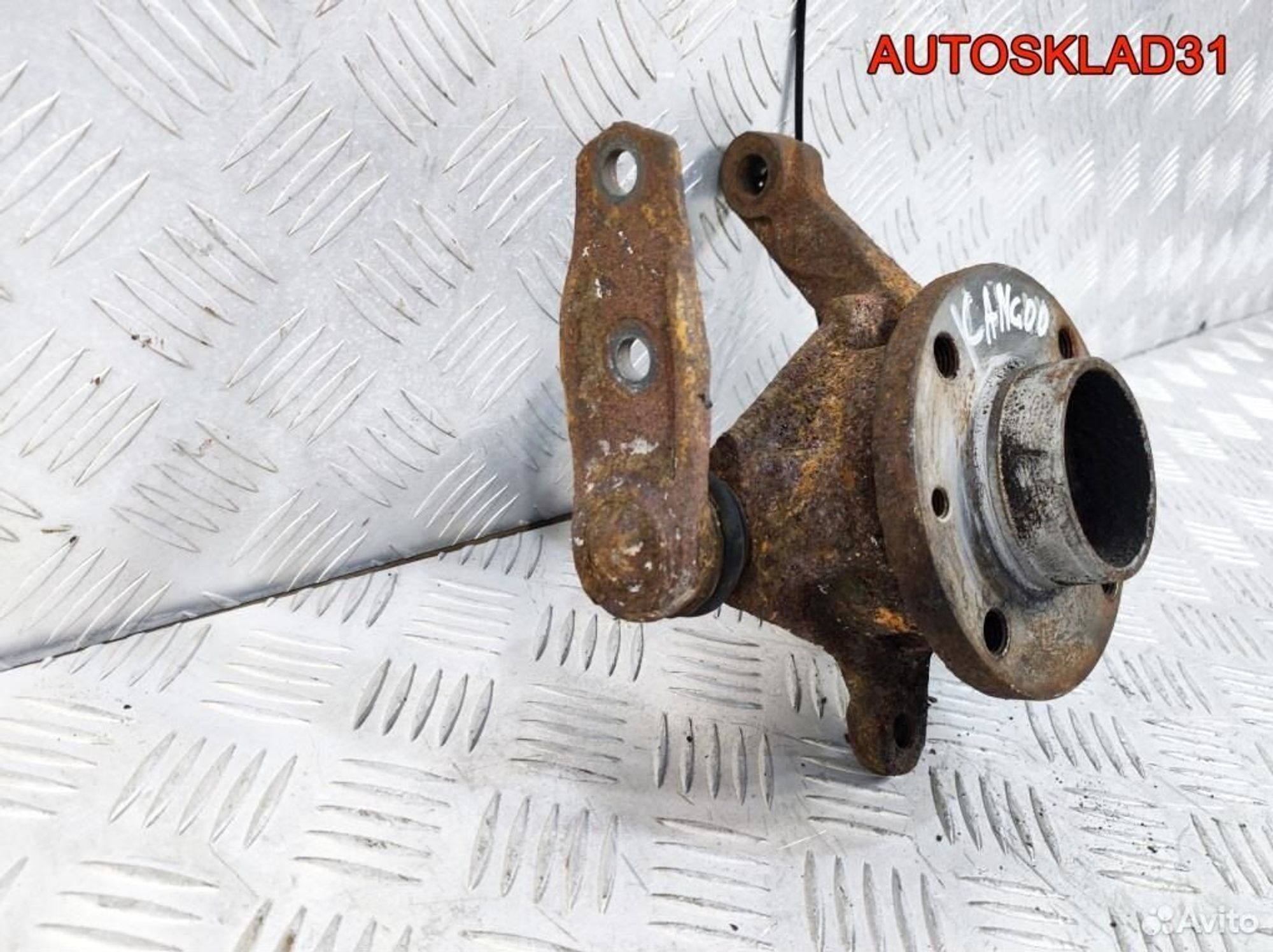 Кулак поворотный передний правый Renault Megane 1, 4000 рублей, Дубовое