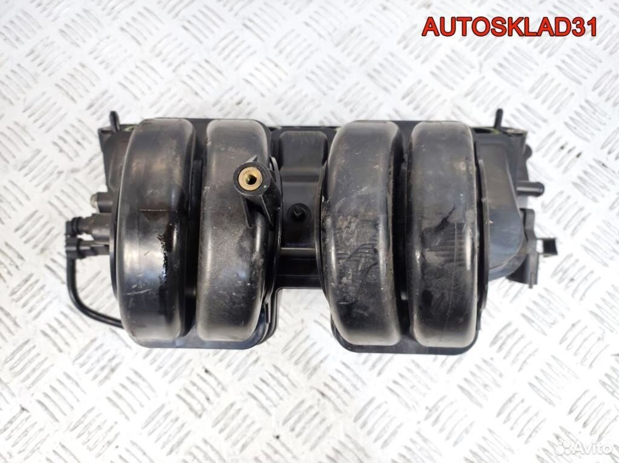 Коллектор впускной Fiat Stilo 1.6 z16xep 55354604, 1100 рублей, Дубовое