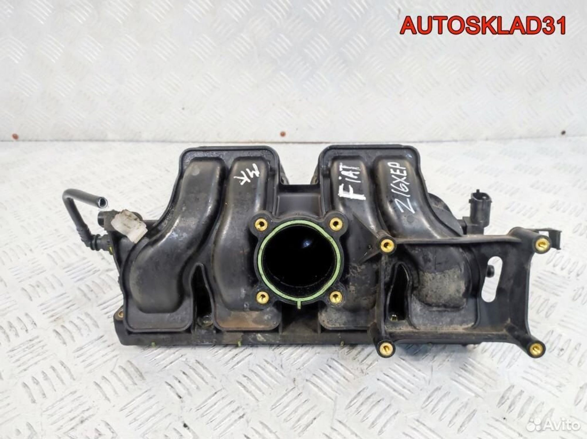 Коллектор впускной Fiat Stilo 1.6 z16xep 55354604, 1100 рублей, Дубовое