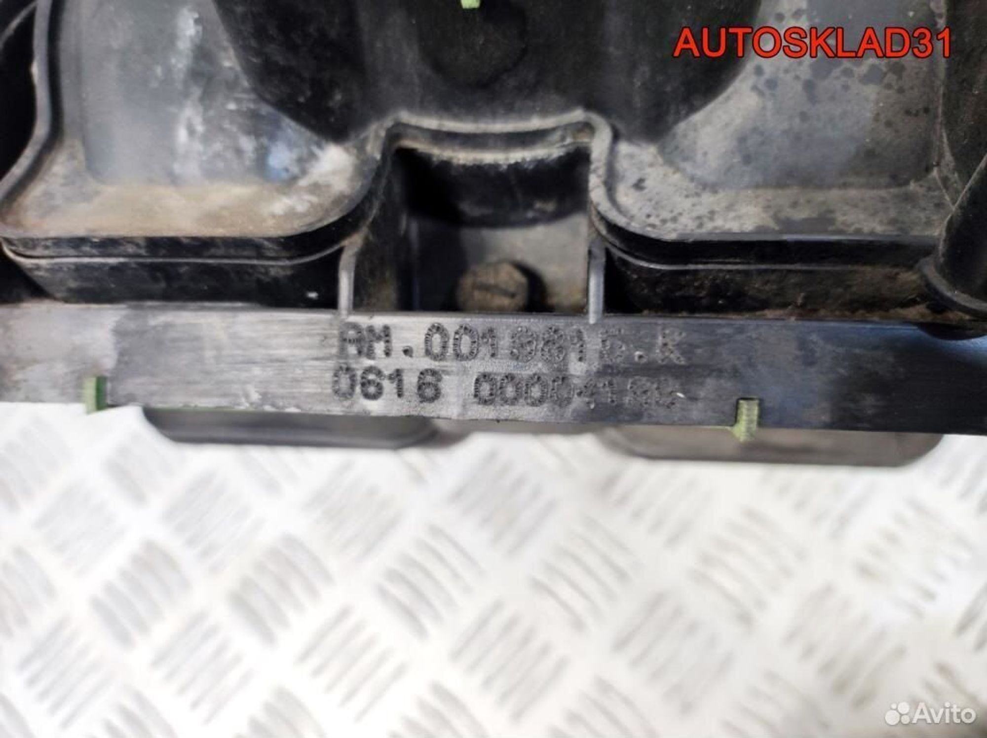 Коллектор впускной Fiat Stilo 1.6 z16xep 55354604, 1100 рублей, Дубовое