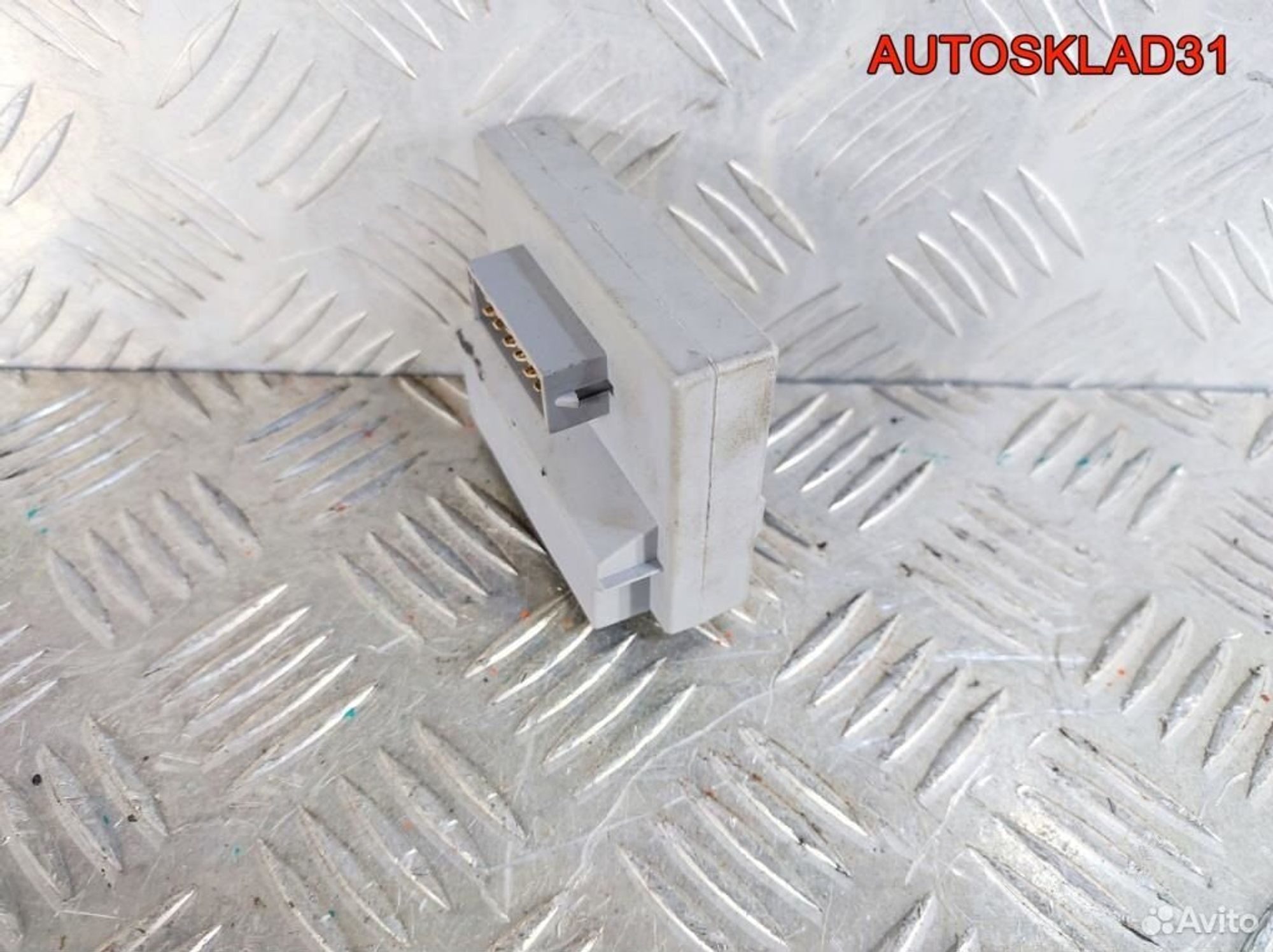 Блок управления фаркопа Opel Insignia 10R035755, 2600 рублей, Дубовое