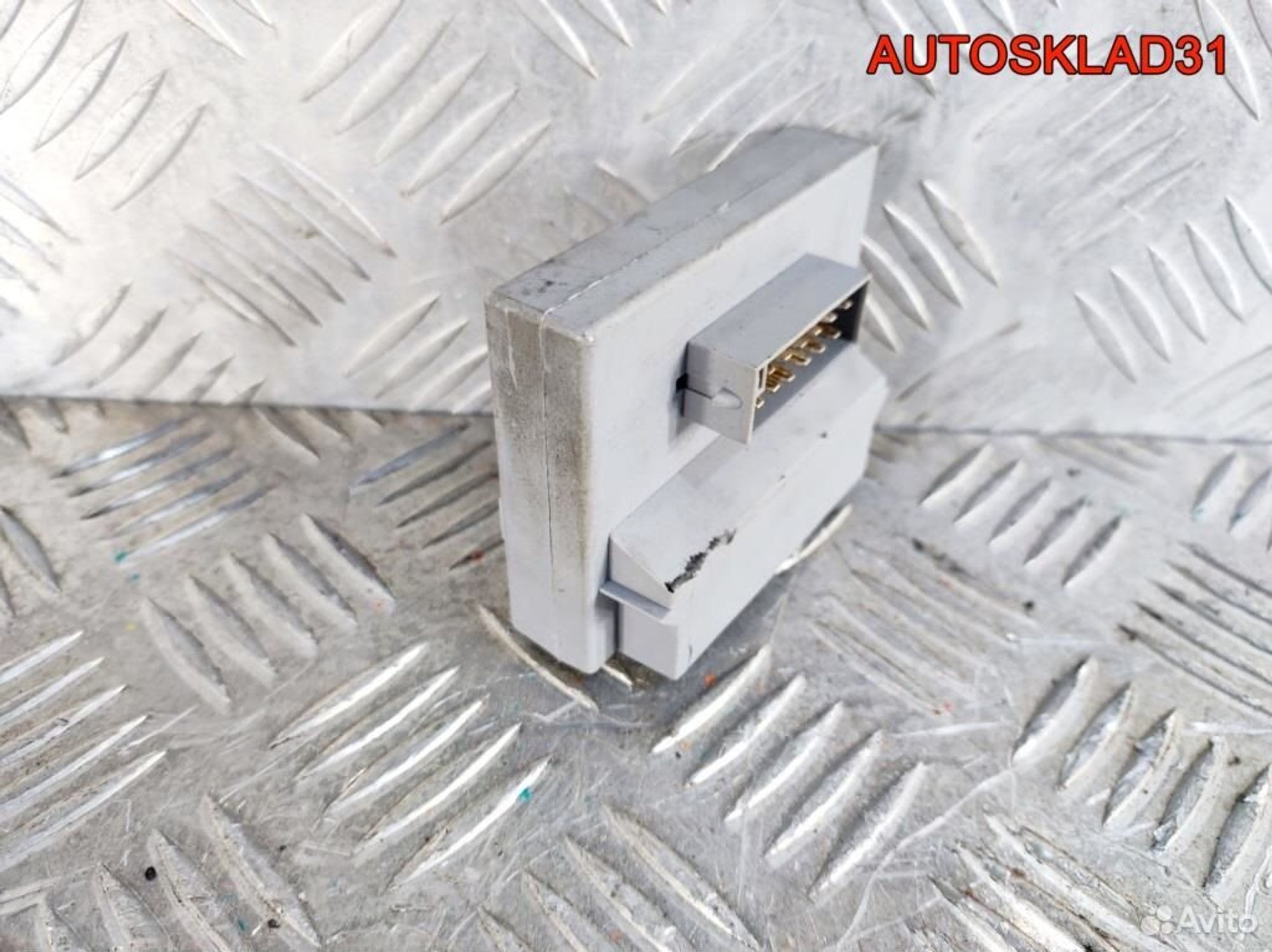 Блок управления фаркопа Opel Insignia 10R035755, 2600 рублей, Дубовое