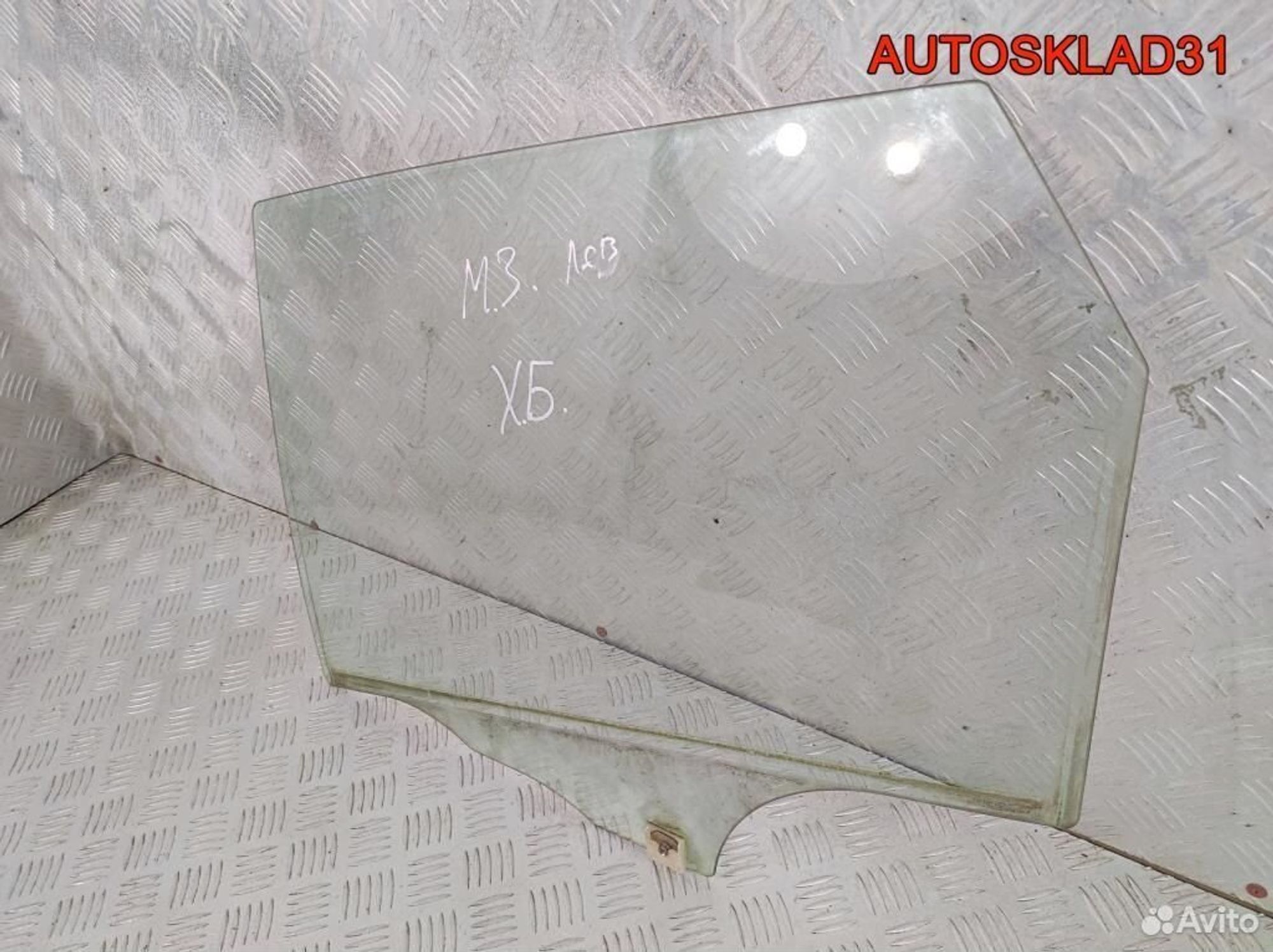 Стекло двери задней левой Mazda 3 BK bp4k73511c, 1100 рублей, Дубовое