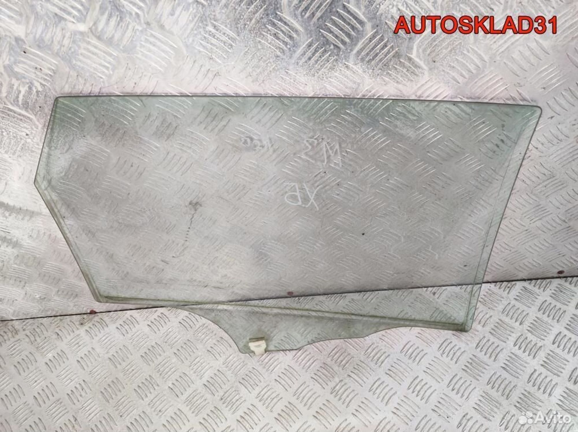 Стекло двери задней левой Mazda 3 BK bp4k73511c, 1100 рублей, Дубовое