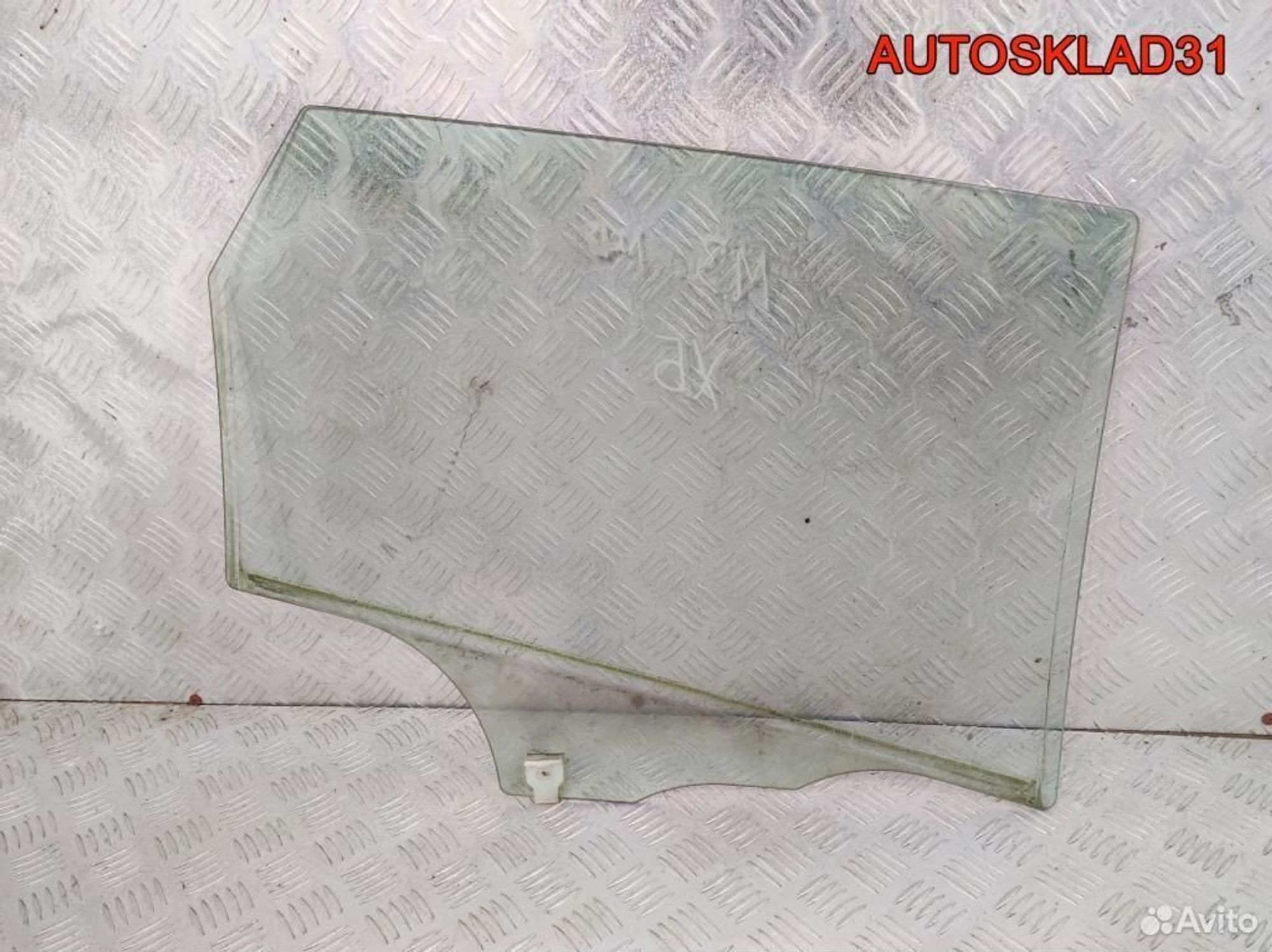 Стекло двери задней левой Mazda 3 BK bp4k73511c, 1100 рублей, Дубовое