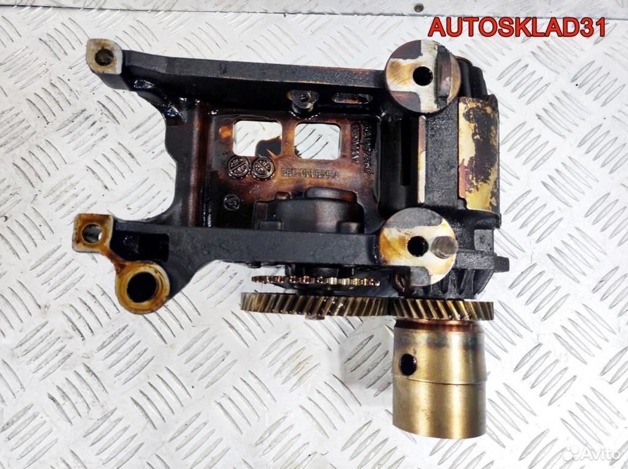 Масляный насос Audi A6 C5 AVK ASN BBJ 06C103535J, 15000 рублей, Дубовое