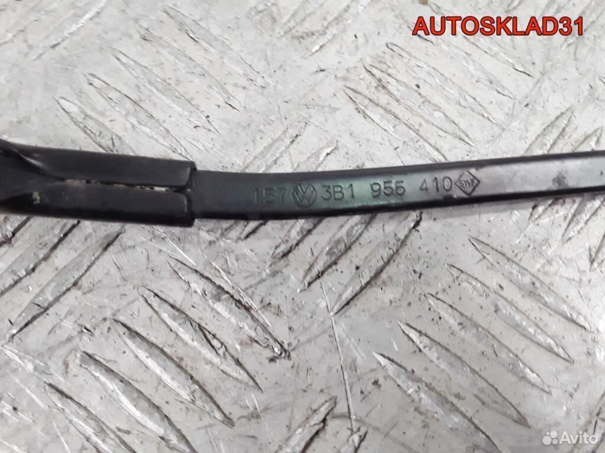 Поводок стеклоочистителя правый VW Passat B5+, 1200 рублей, Дубовое