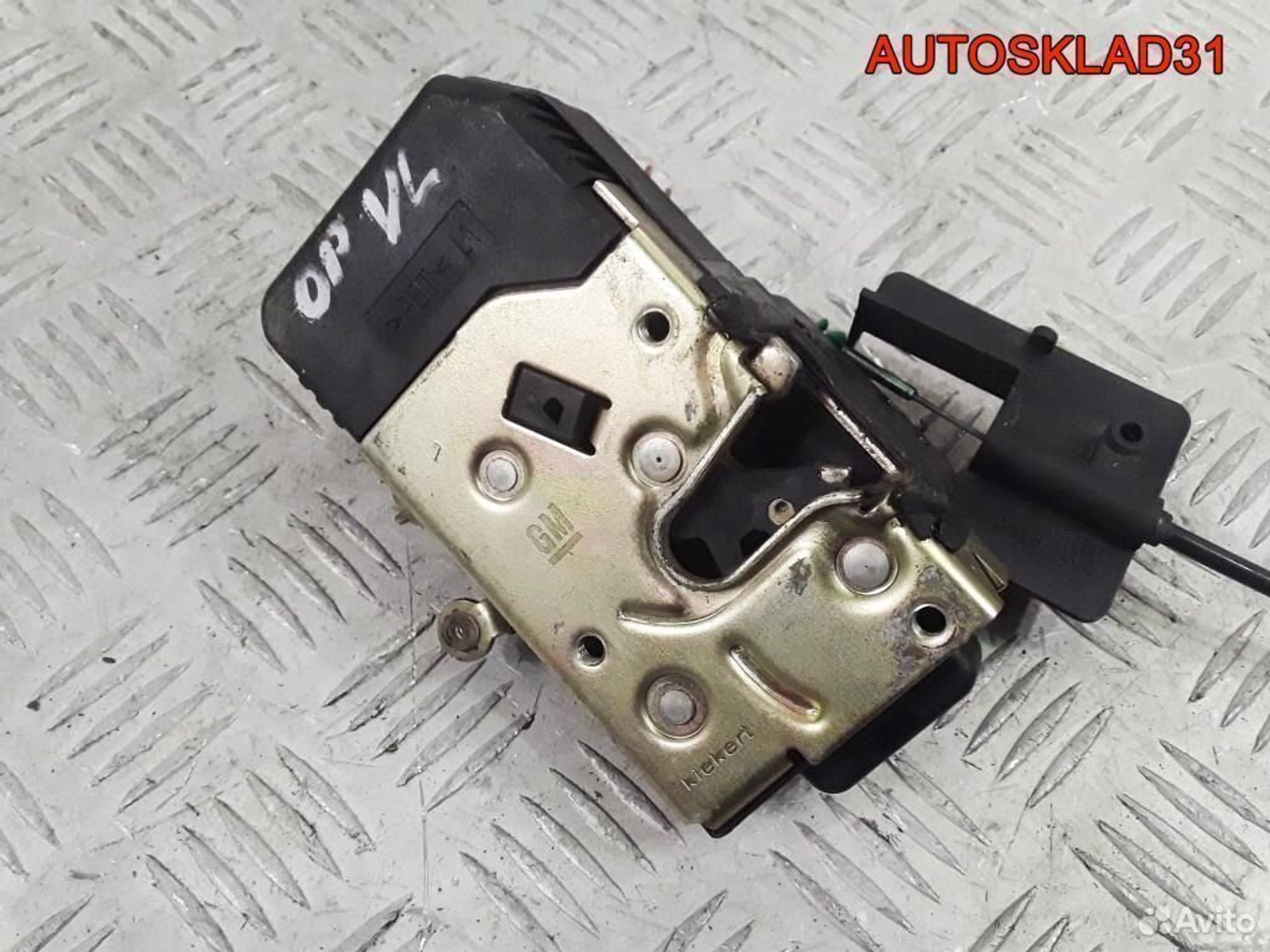 Замок двери передней левой Opel Vectra B 90585021, 1800 рублей, Дубовое