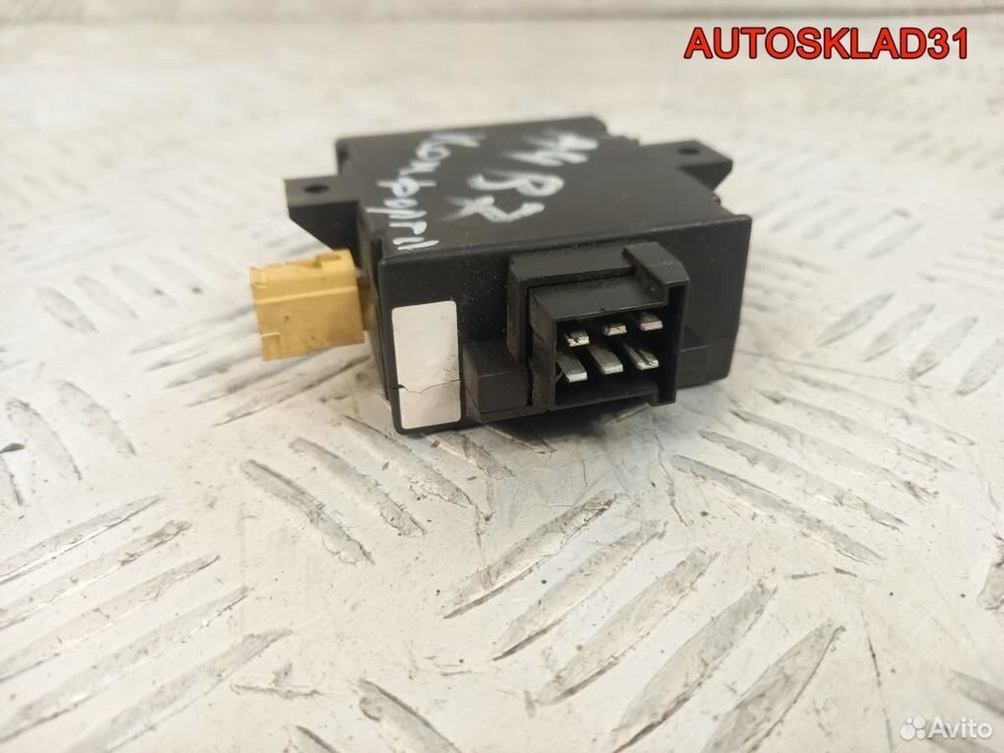 Блок управления автономного отопителя Audi A4 B7 8E0909509, 1800 рублей, Дубовое