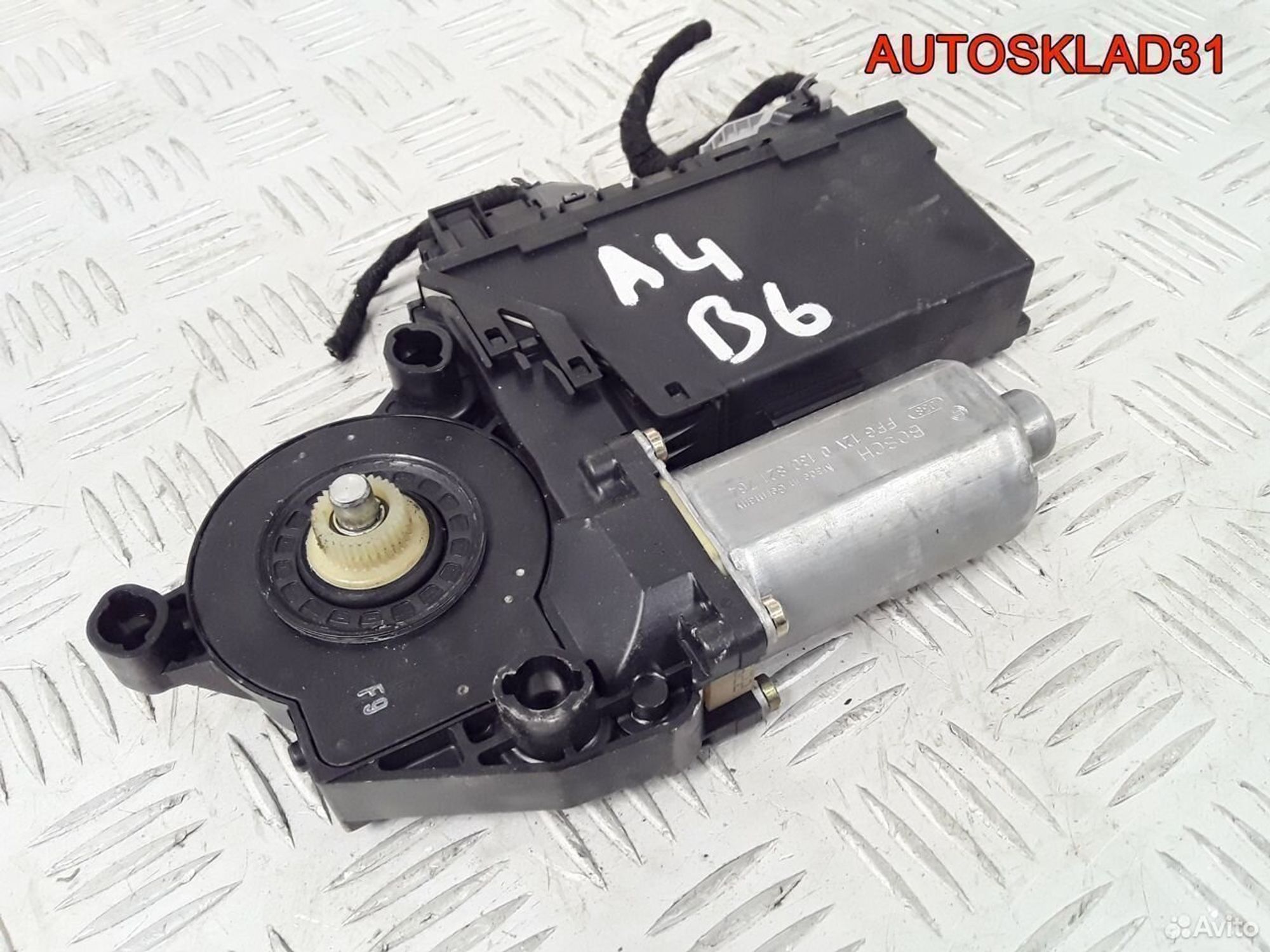 Моторчик стеклоподъемника перед. прав. Audi A4 B6, 1800 рублей, Дубовое