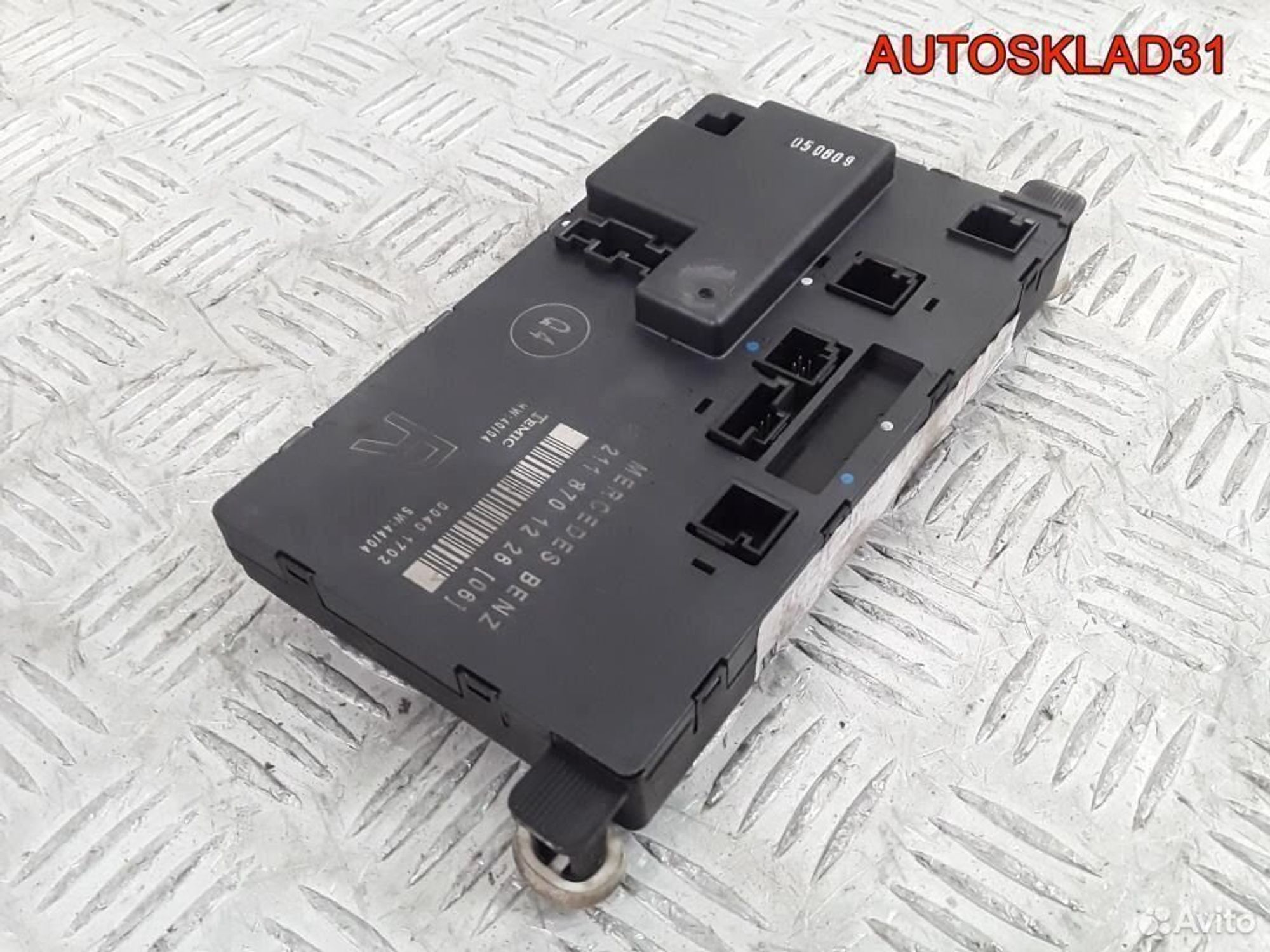 Блок комфорта Mercedes Benz W211 A2118701226, 900 рублей, Дубовое