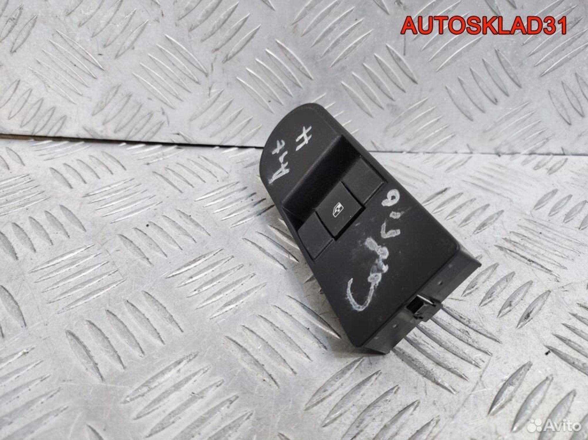 Кнопка стеклоподъемника перед правая Opel Astra H, 600 рублей, Дубовое