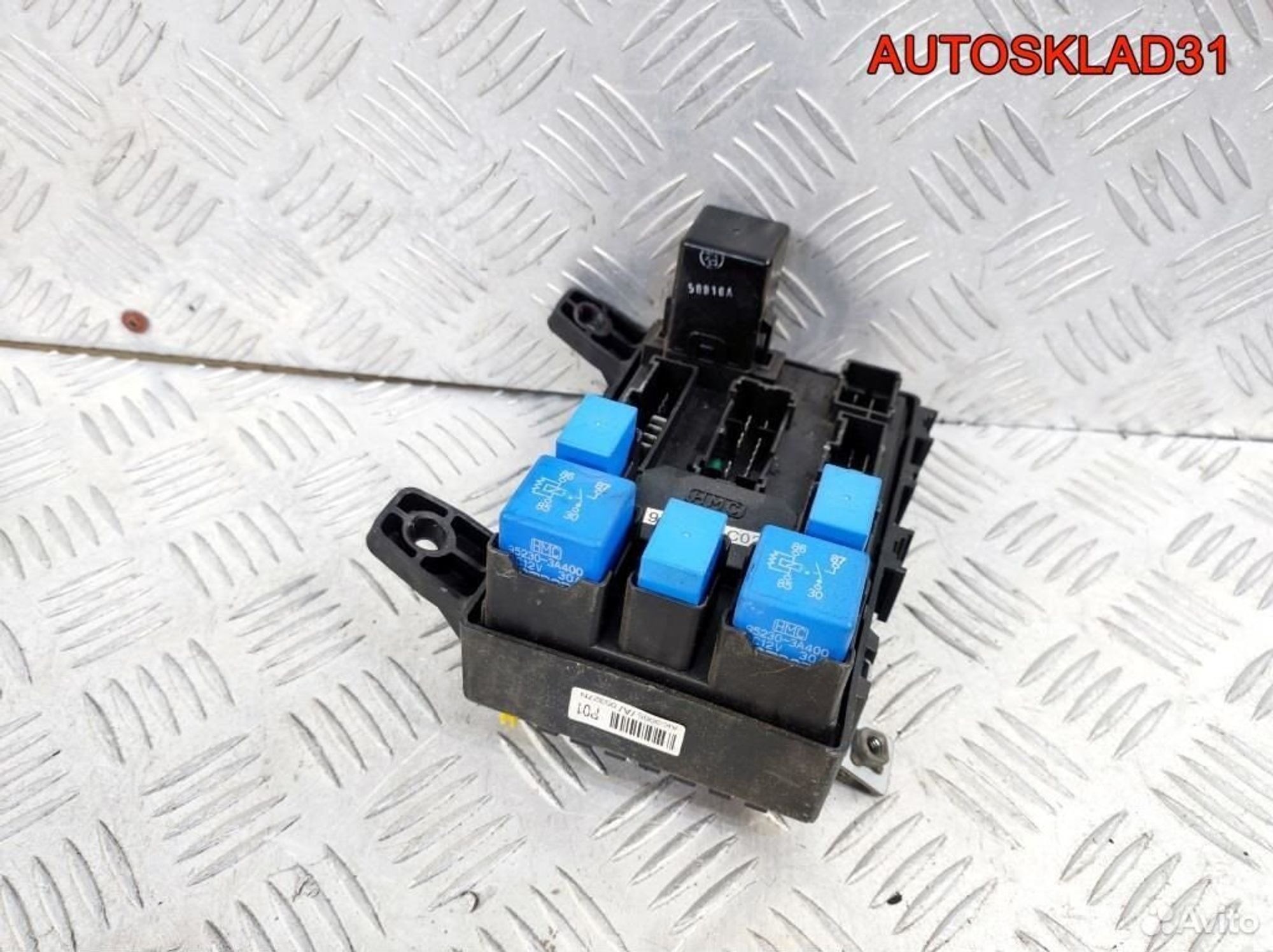 Блок предохранителей Hyundai Getz 911981C020, 2600 рублей, Дубовое