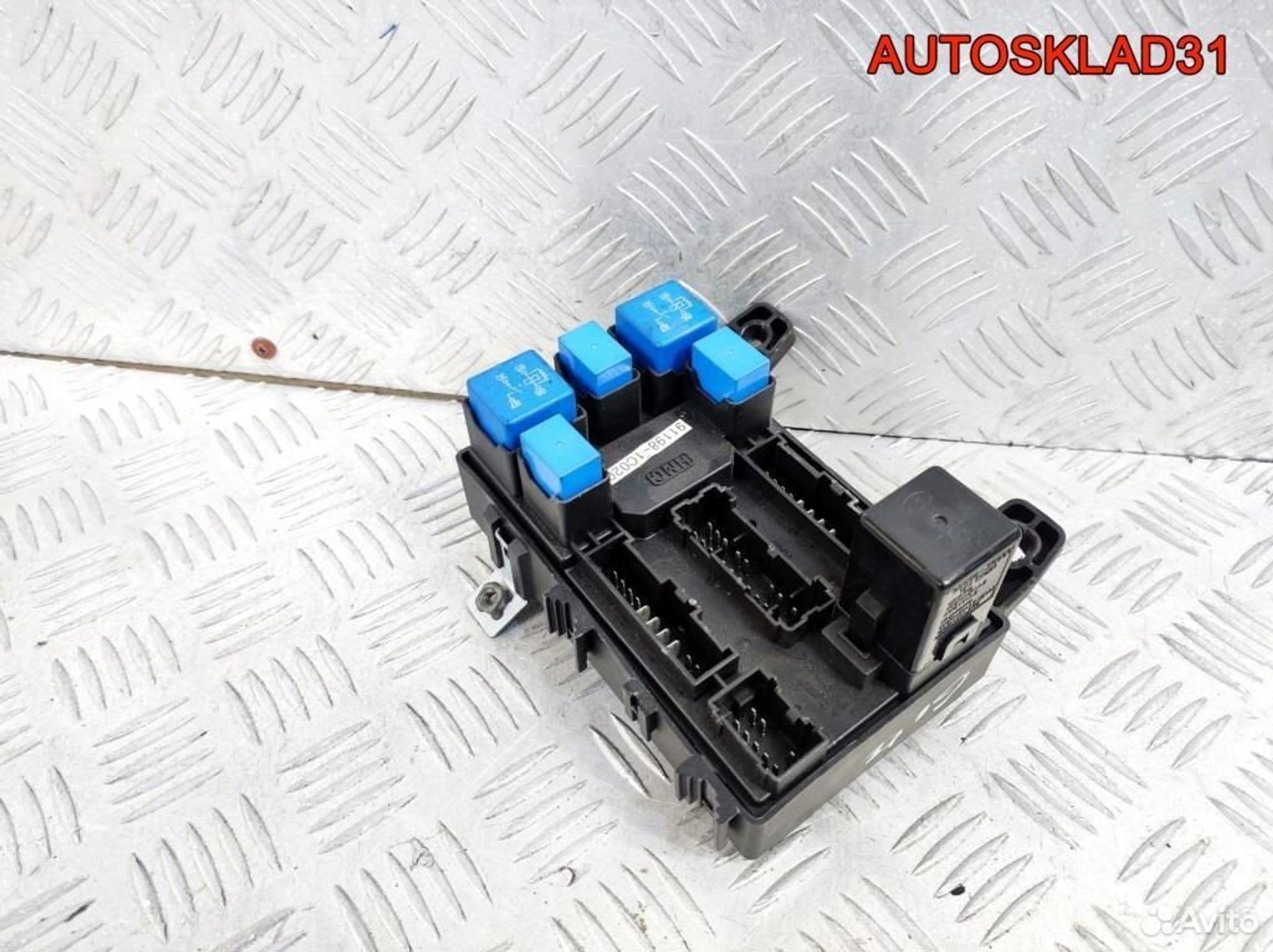 Блок предохранителей Hyundai Getz 911981C020, 2600 рублей, Дубовое