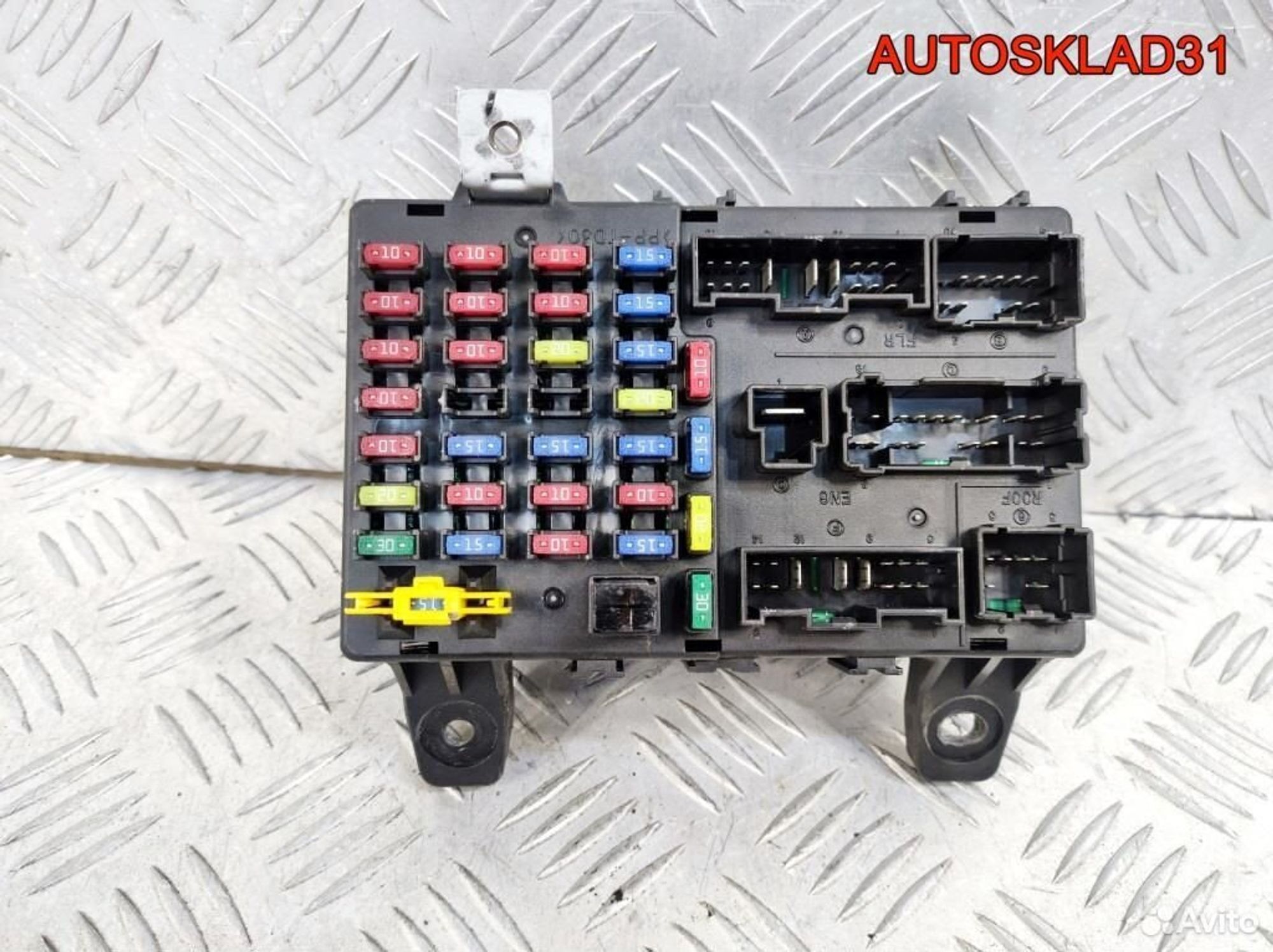 Блок предохранителей Hyundai Getz 911981C020, 2600 рублей, Дубовое