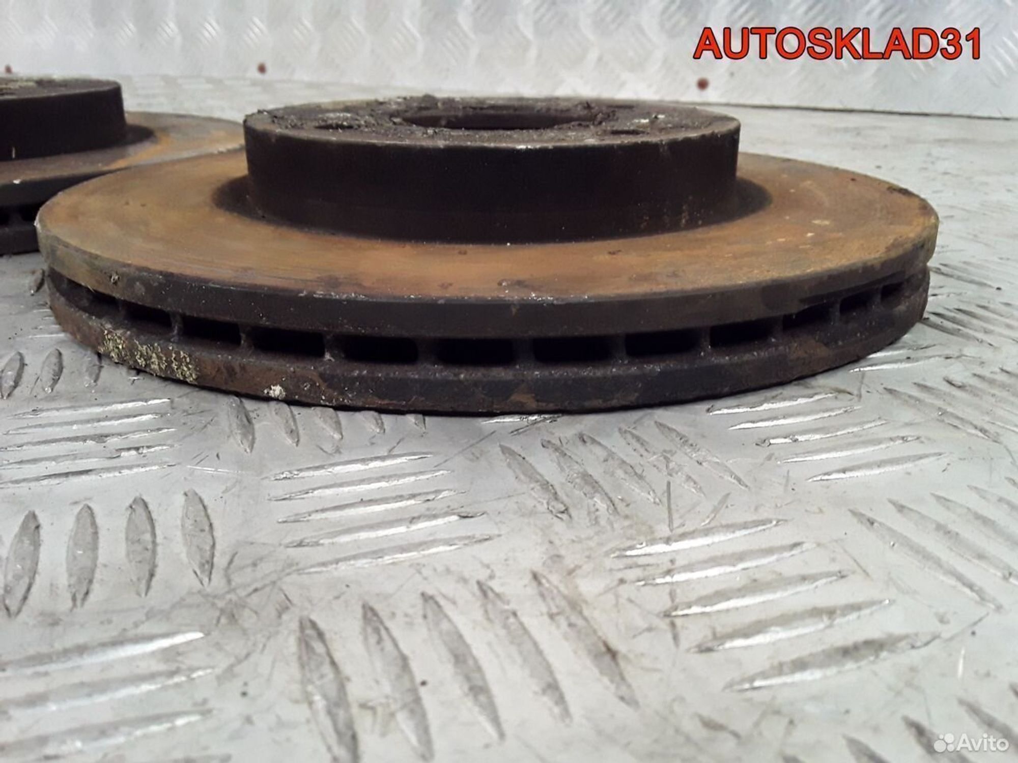 Диск тормозной передний Ford Fiesta 8V511125AB, 1200 рублей, Дубовое