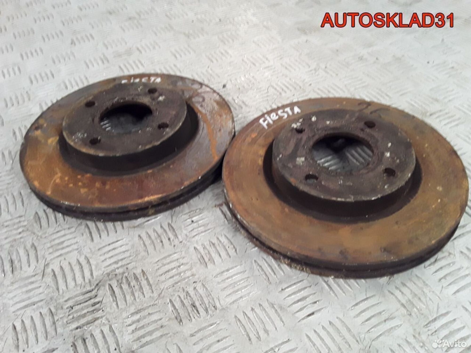 Диск тормозной передний Ford Fiesta 8V511125AB, 1200 рублей, Дубовое