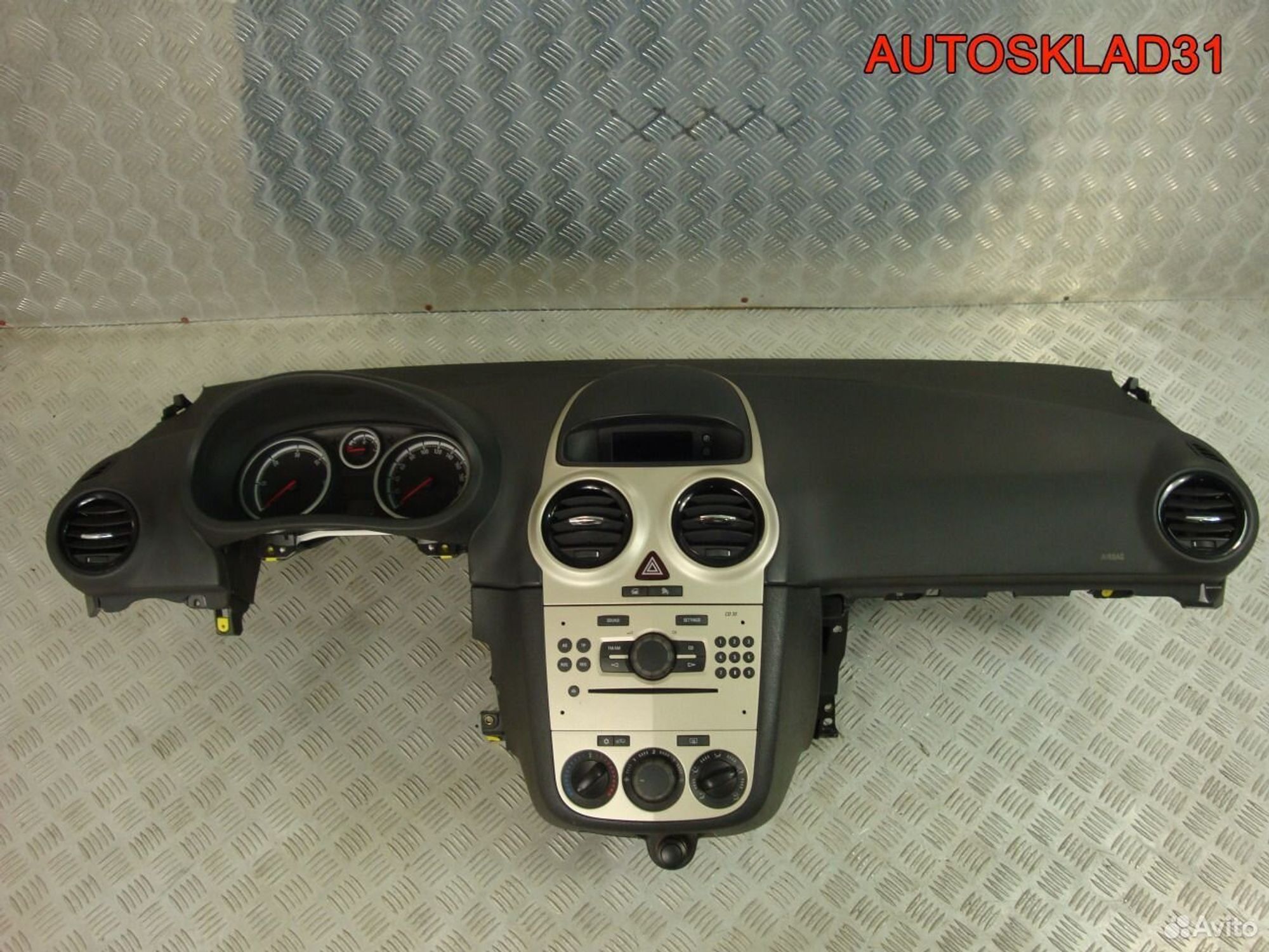 Торпедо Голое Opel Corsa D 13184102, 14600 рублей, Дубовое