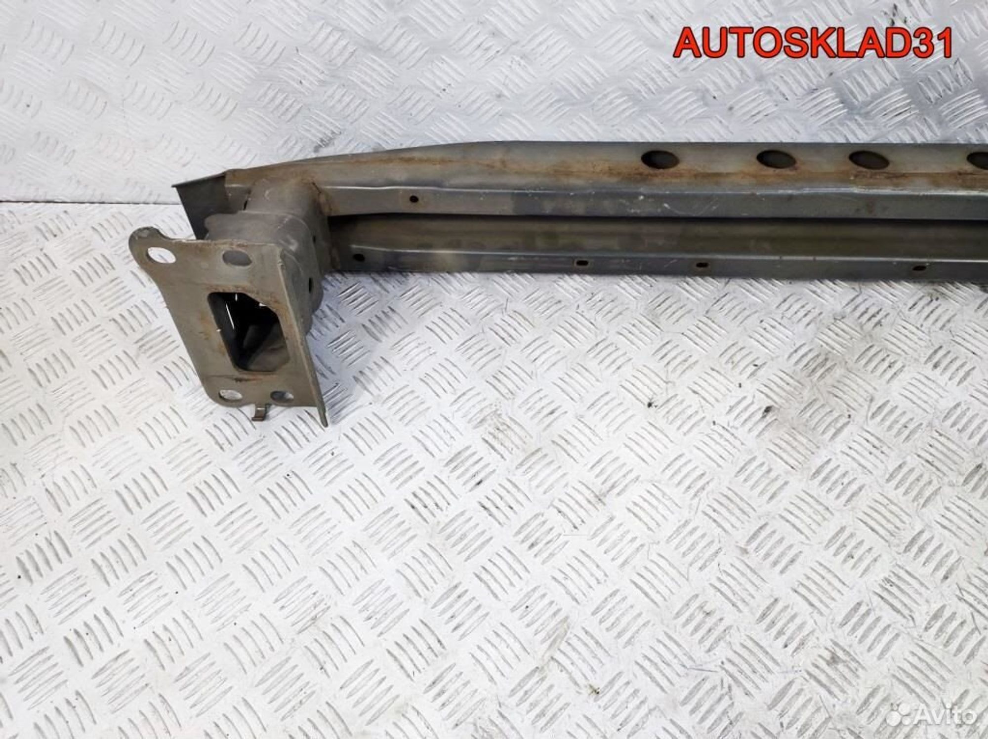 Усилитель переднего бампера Toyota Avensis 2, 3300 рублей, Дубовое