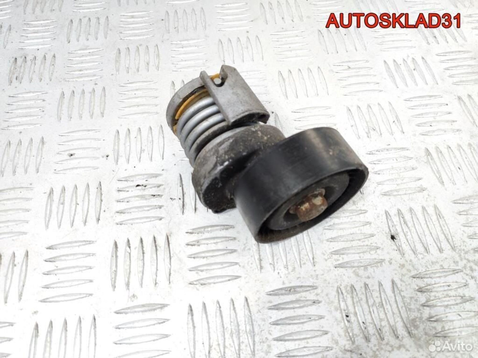 Натяжитель ремня VW Polo 1.4 AUD 030145299F, 500 рублей, Дубовое