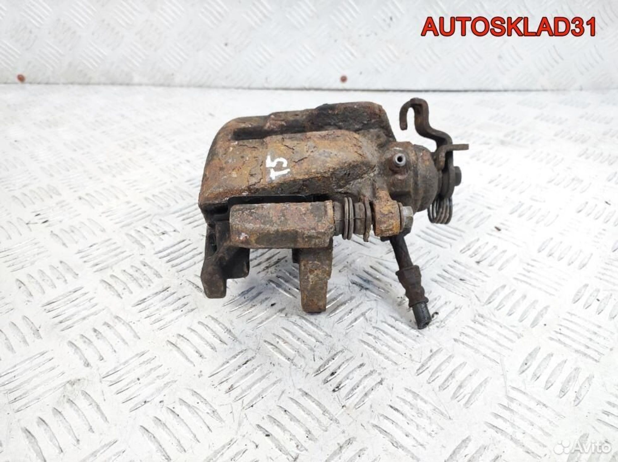 Суппорт тормозной задний правый VW Transporter T5, 6200 рублей, Дубовое