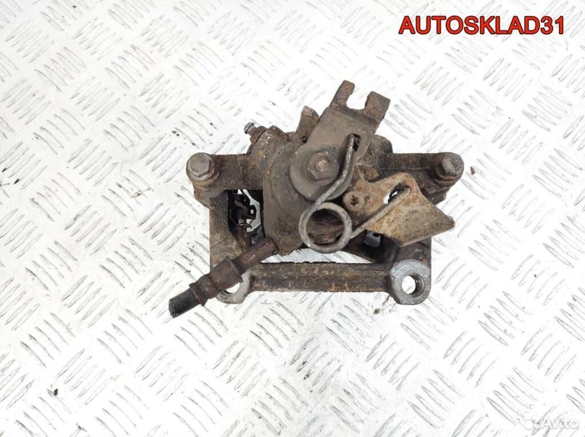 Суппорт тормозной задний правый VW Transporter T5, 6200 рублей, Дубовое