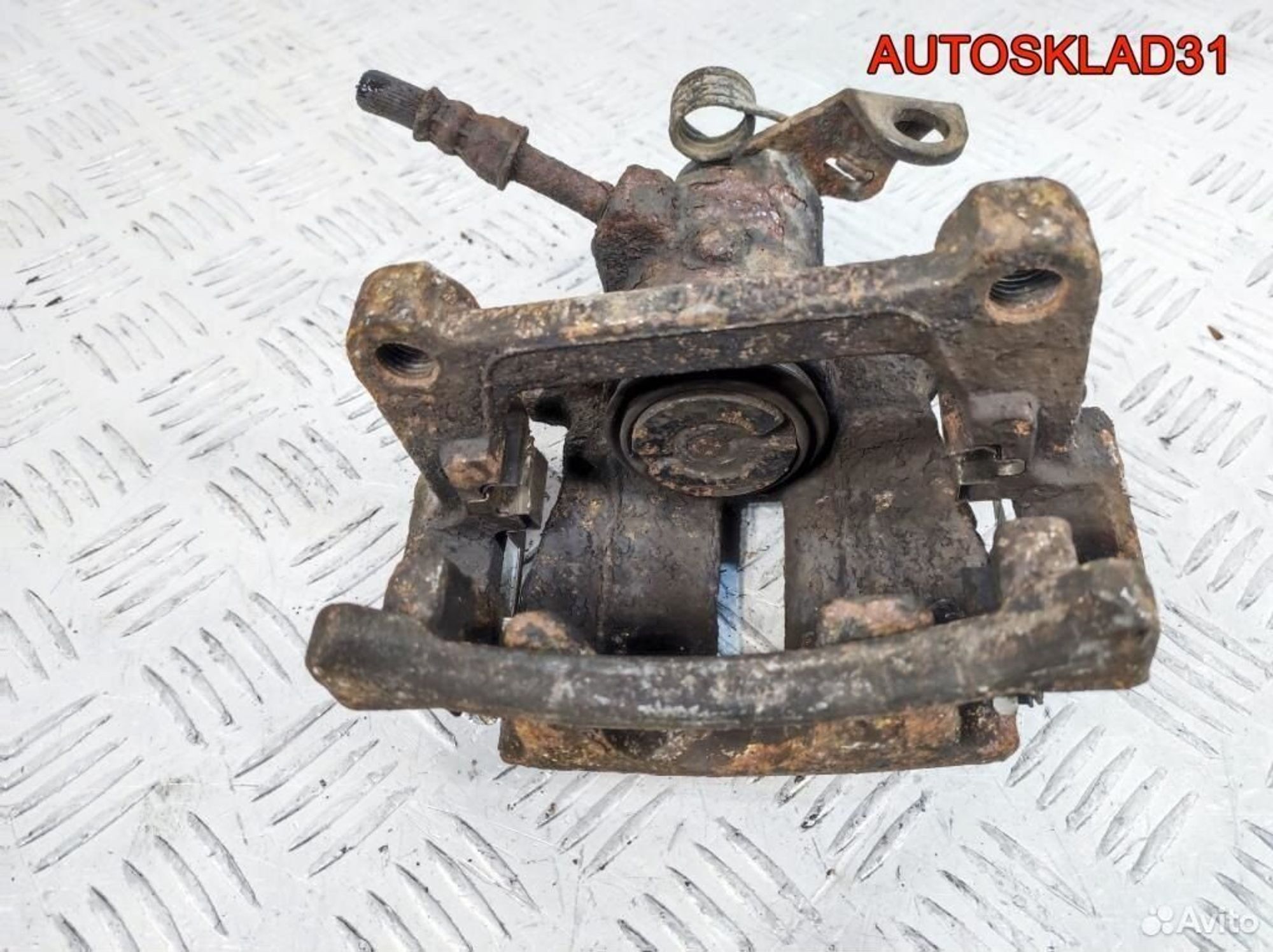 Суппорт тормозной задний правый VW Transporter T5, 6200 рублей, Дубовое