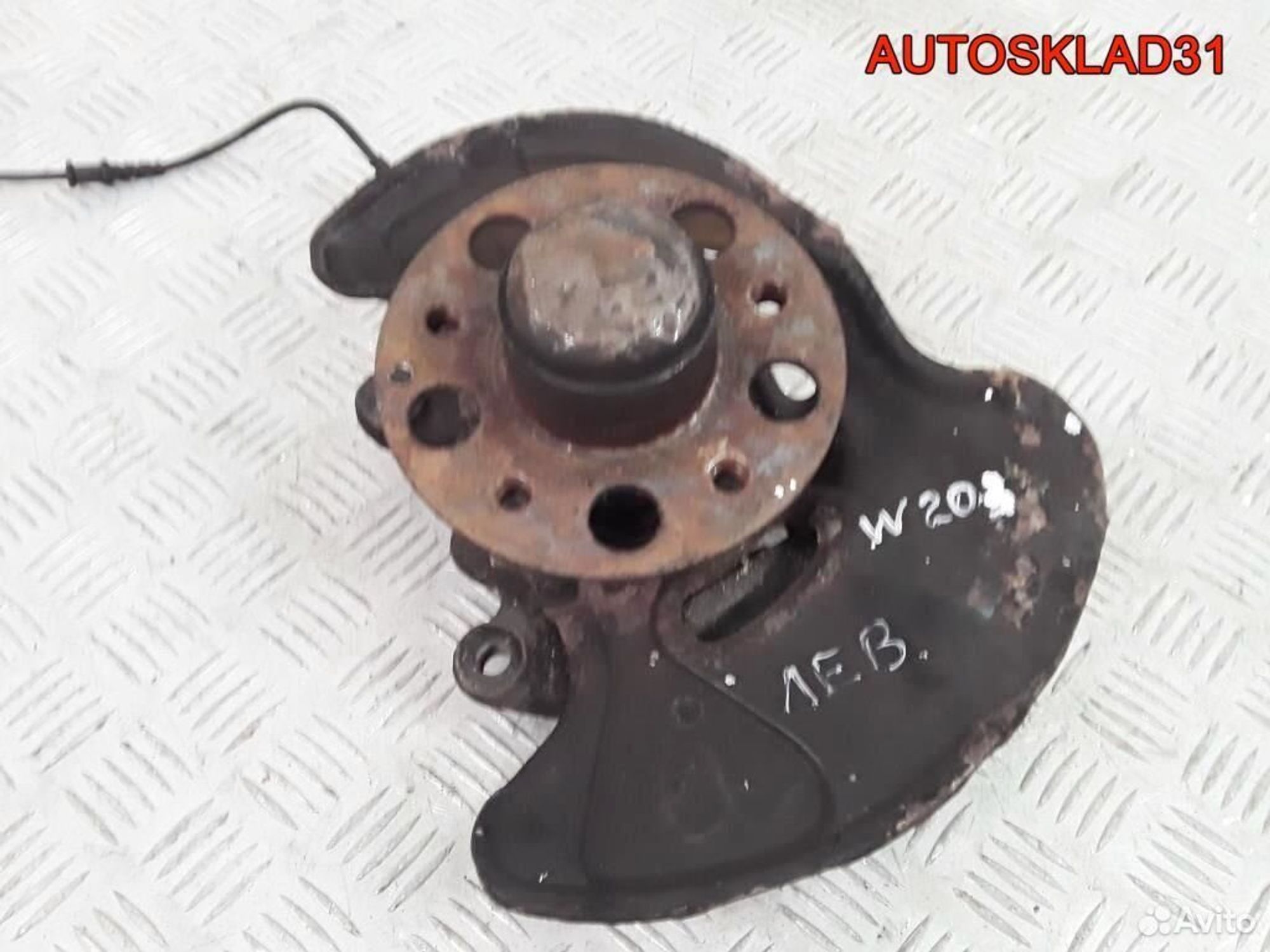 Кулак поворотный передний правый Mercedes W203, 3600 рублей, Дубовое