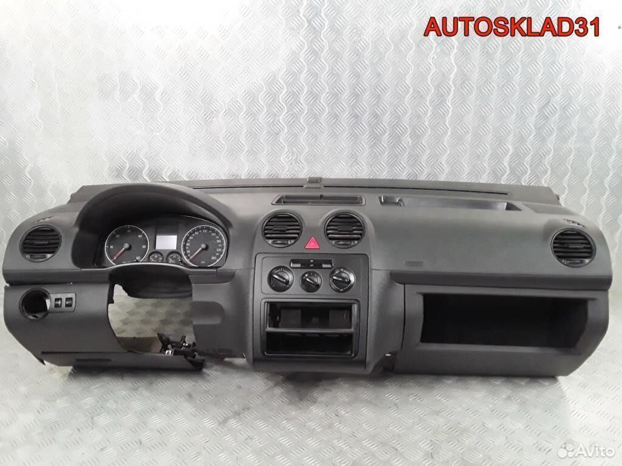 Панель приборная торпедо VW Caddy 3 2k1857003ee71n, 9200 рублей, Дубовое