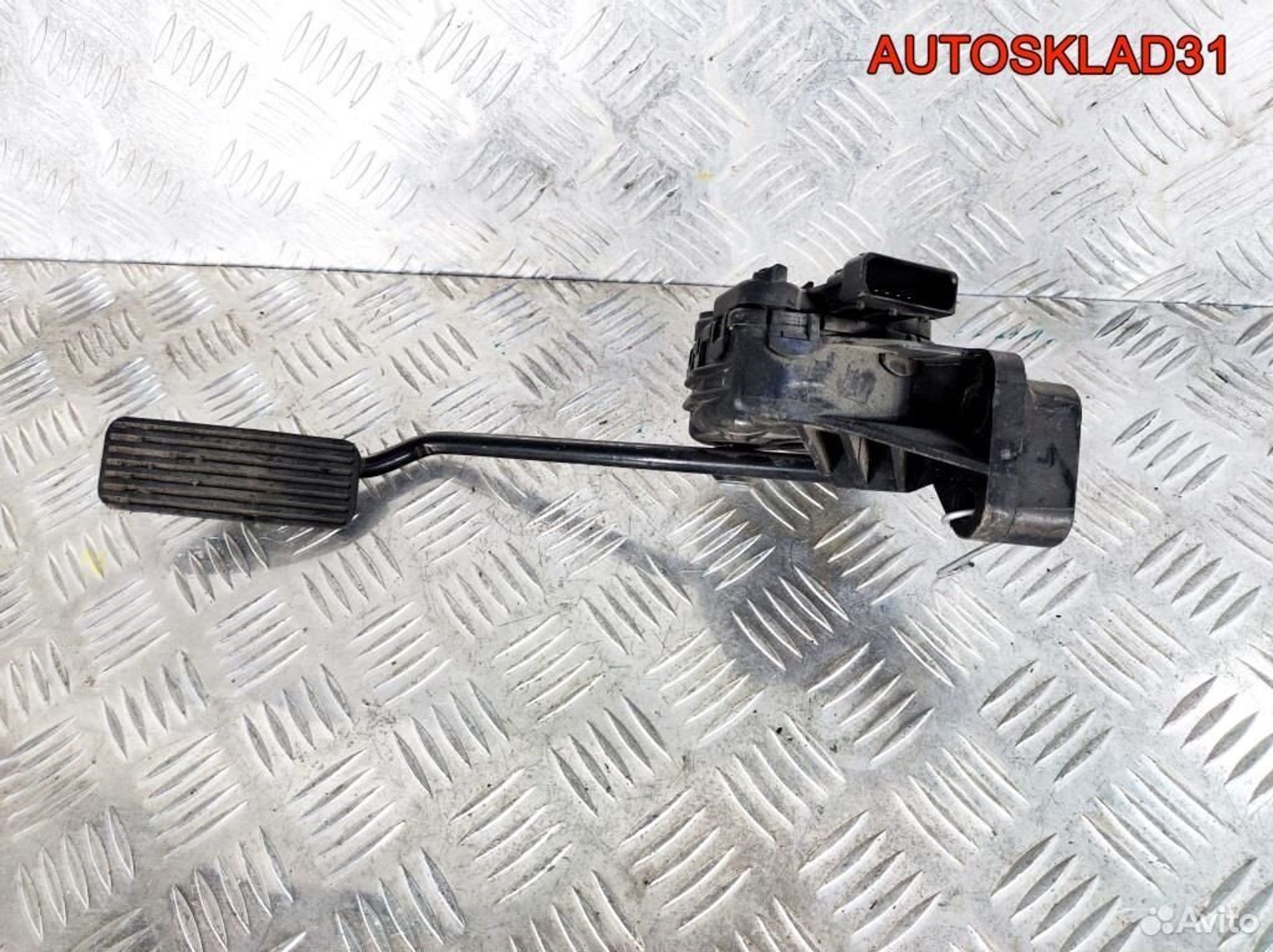 Педаль газа Opel Zafira B 9202343, 1700 рублей, Дубовое