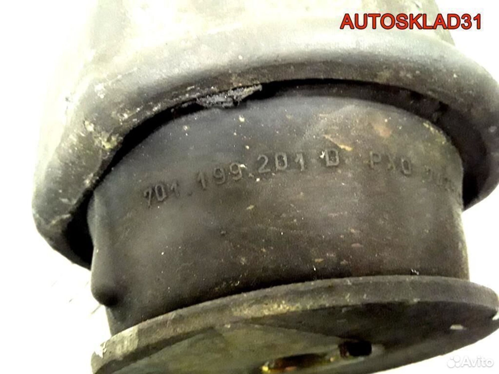 Опора двигателя VW Transporter T4 2,4 AAB, 1200 рублей, Дубовое