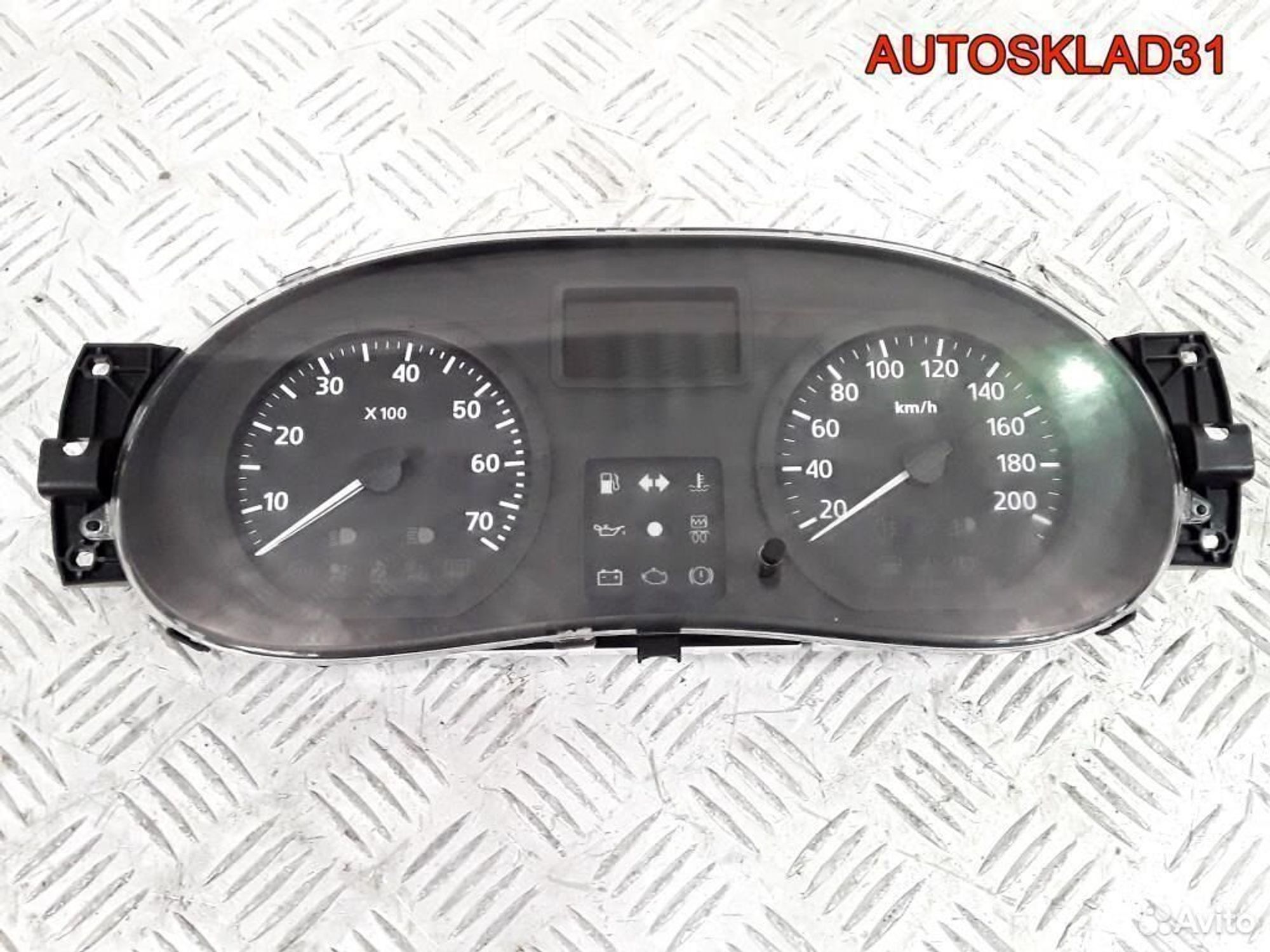 Панель приборов Renault Logan 248107336R Бензин, 2100 рублей, Дубовое