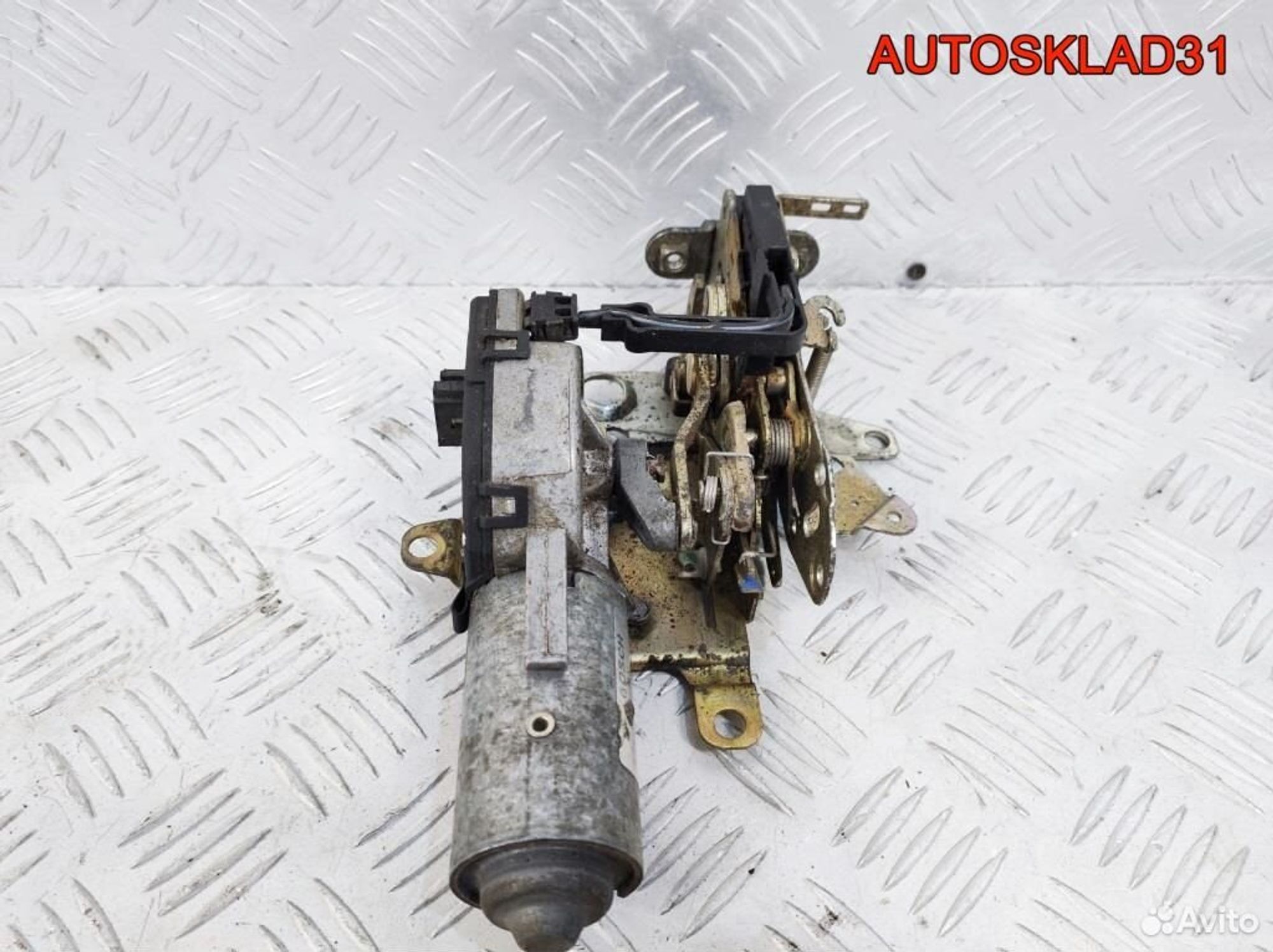 Замок багажника Mercedes Benz W210 A2107400536, 2100 рублей, Дубовое