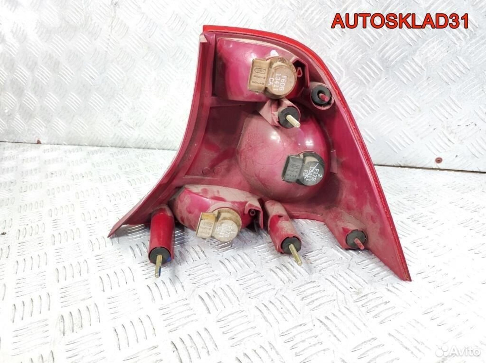 Фонарь задний левый Ford Focus 1 ys4z13405ka Седан, 3200 рублей, Дубовое