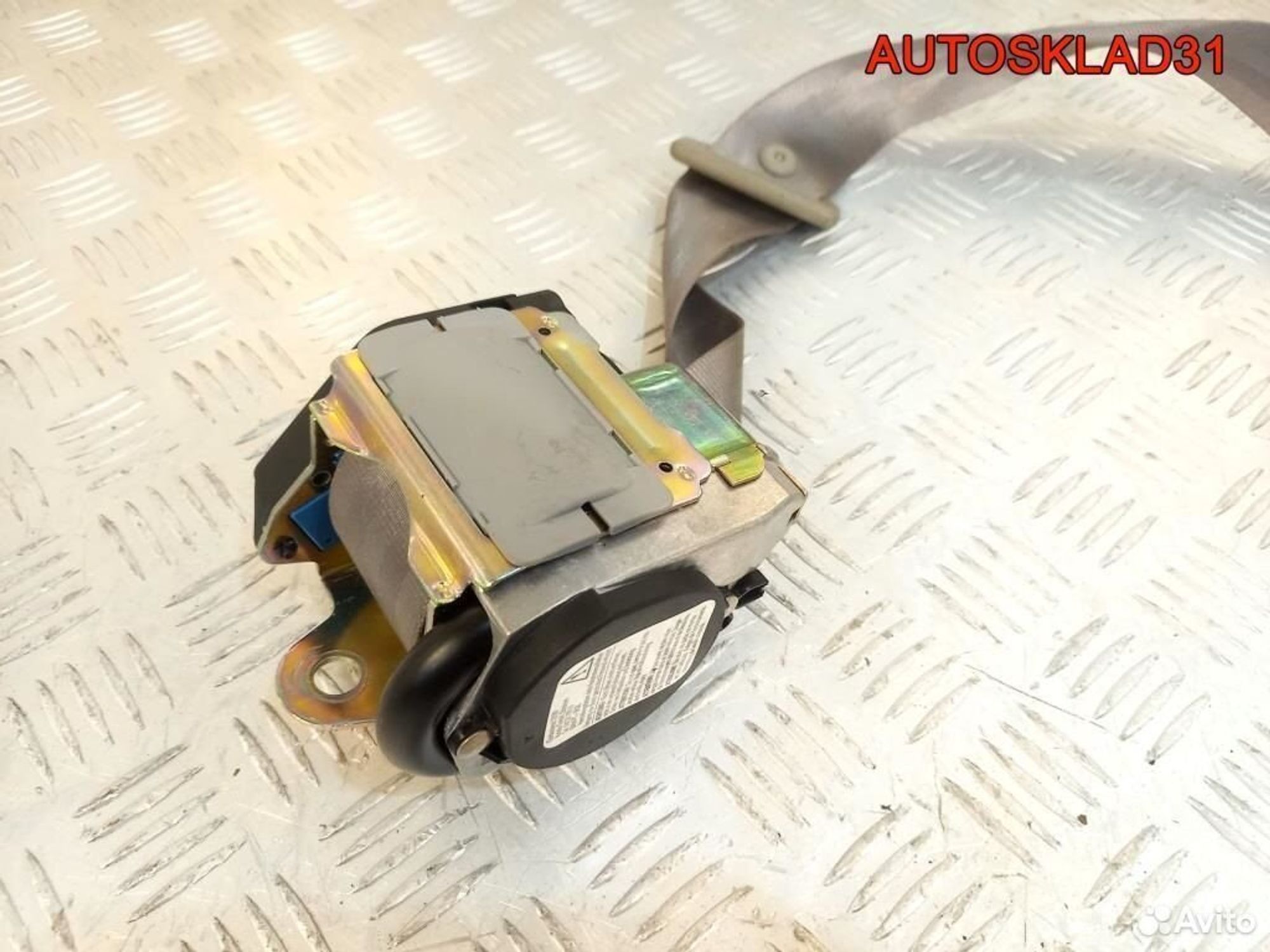 Ремень безопасности задний левый Audi A8 D3, 1100 рублей, Дубовое