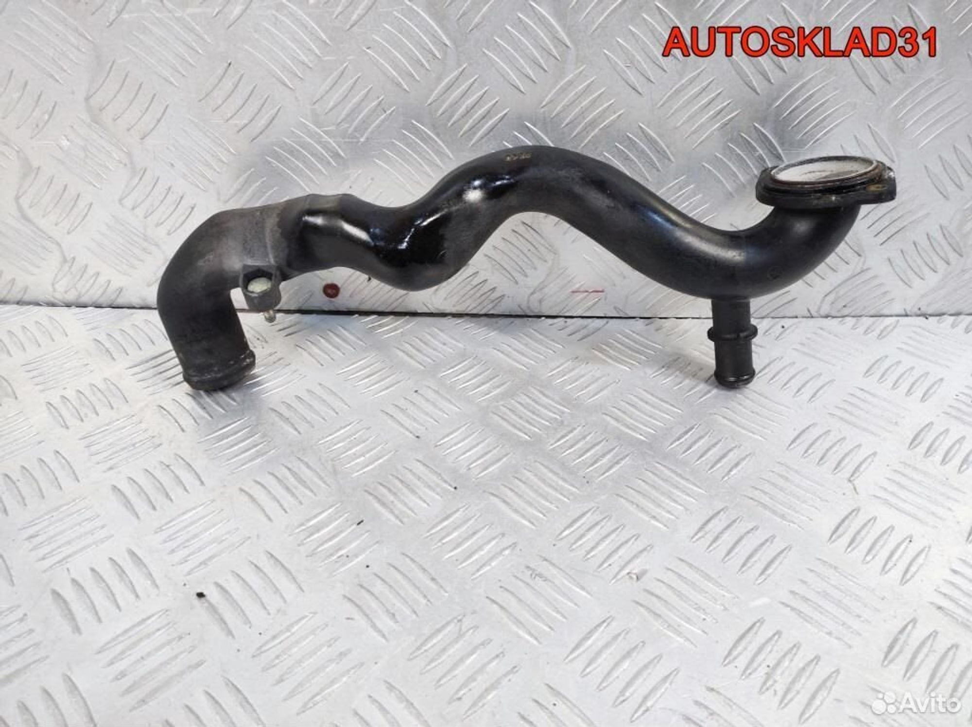 Трубка системы охлаждения VW Golf 4 APF 06A122481, 3600 рублей, Дубовое