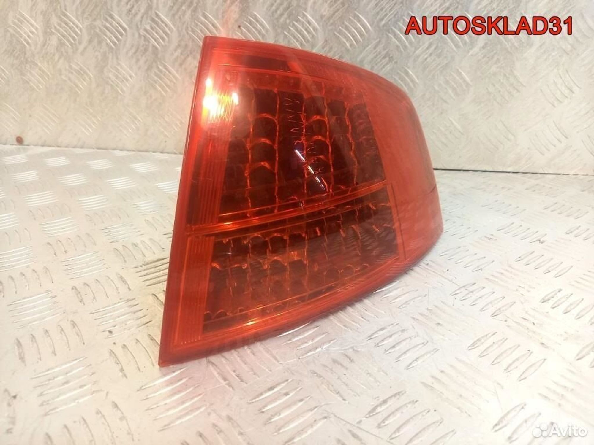 Фонарь задний наружный правый Audi A8 4E0945096C, 10200 рублей, Дубовое
