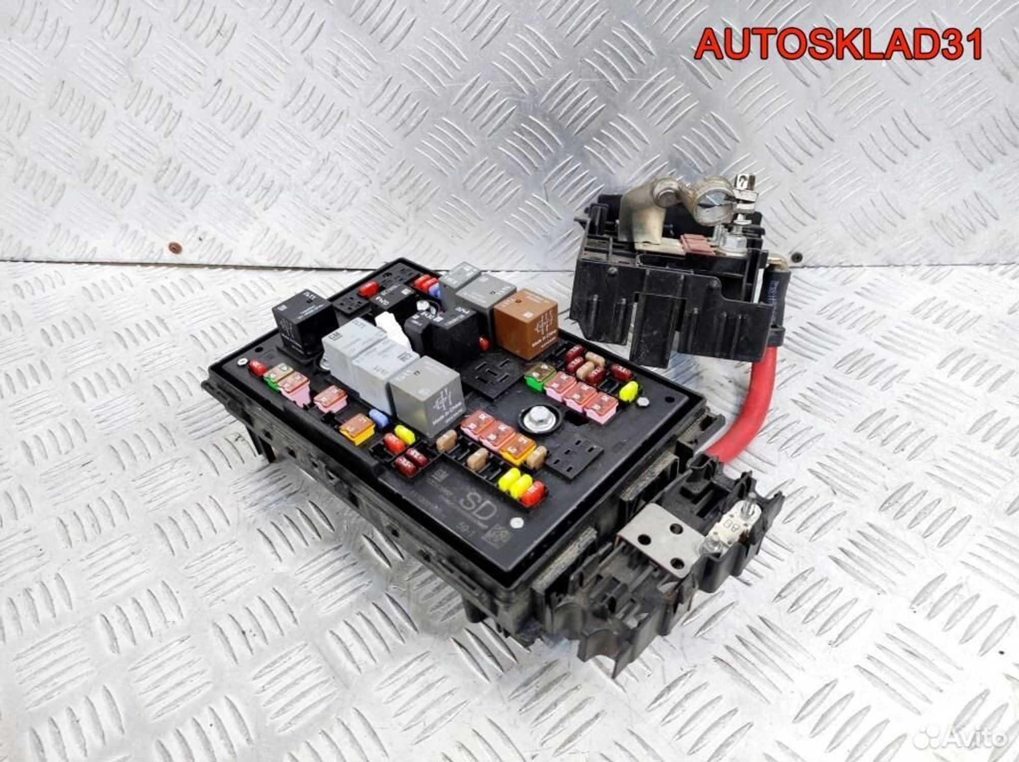 Блок предохранителей Opel Astra J 13343982, 3600 рублей, Дубовое