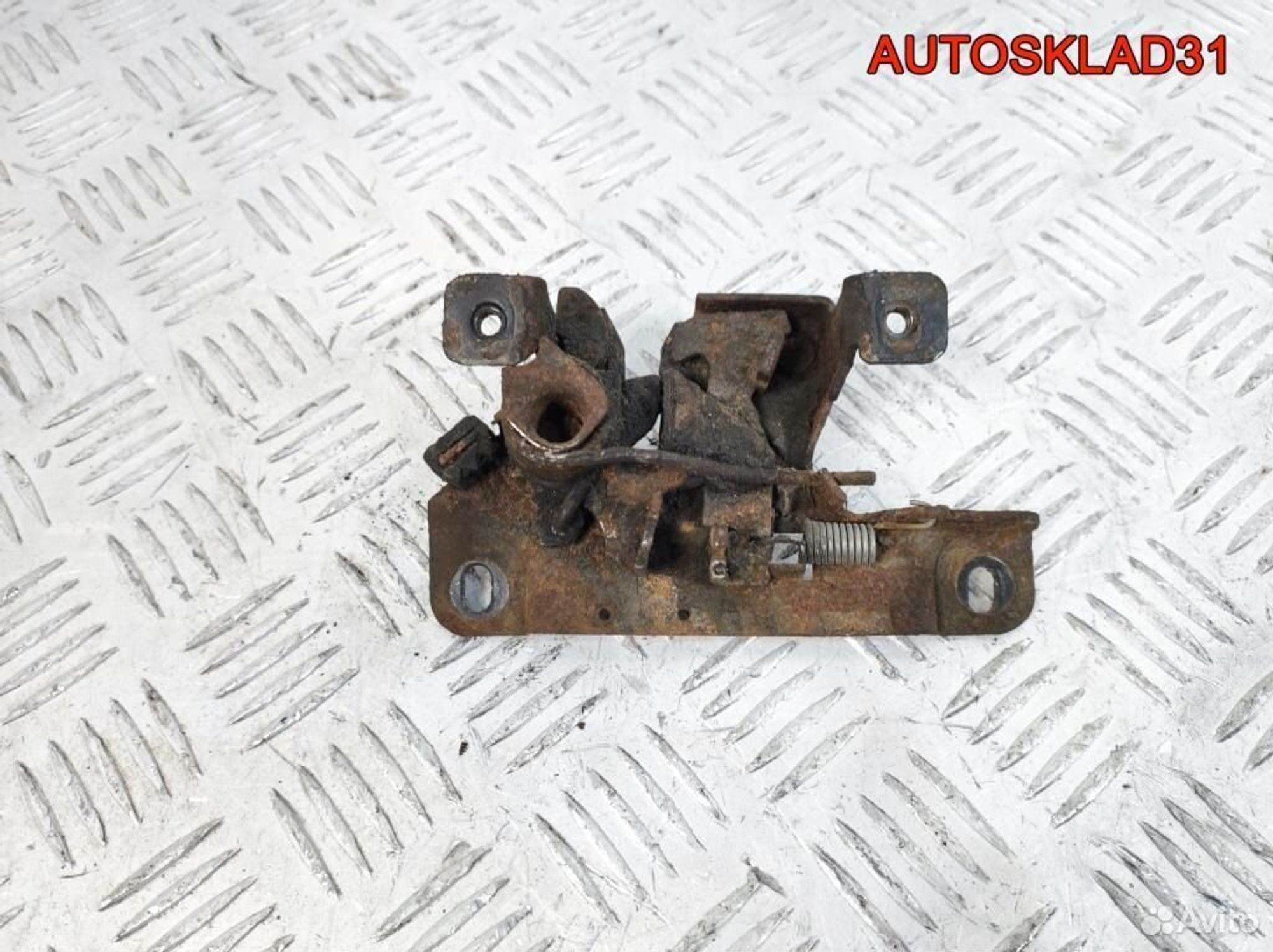 Замок капота Skoda Fabia 6Y0823509D, 1100 рублей, Дубовое