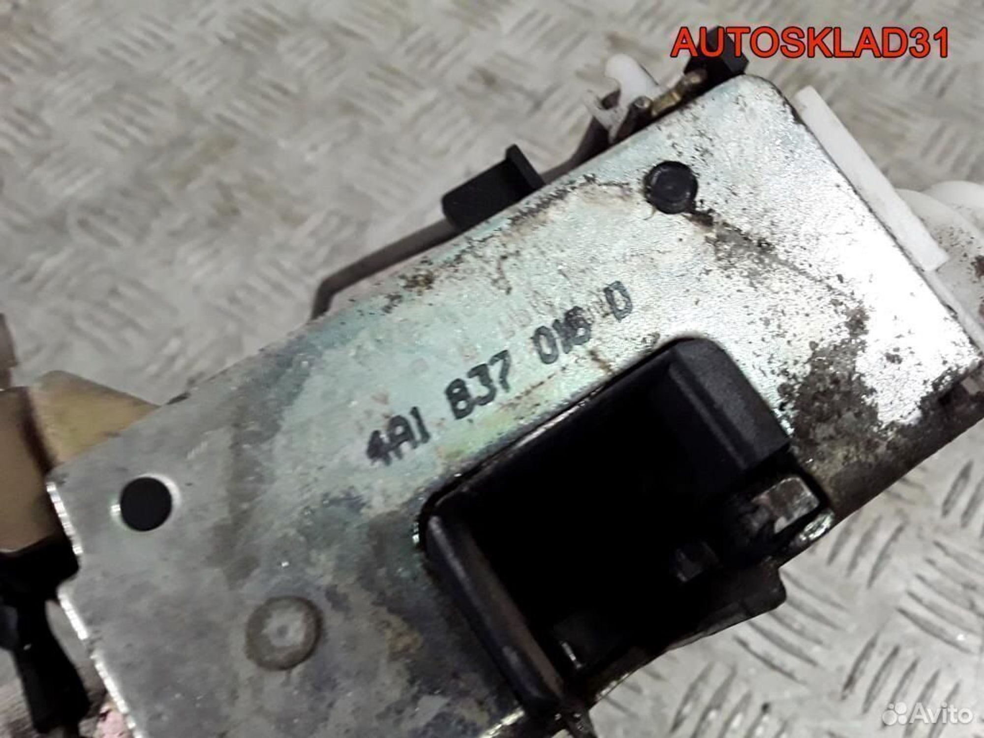 Замок двери передней правой Audi A6 C4 4A1837016D, 2100 рублей, Дубовое