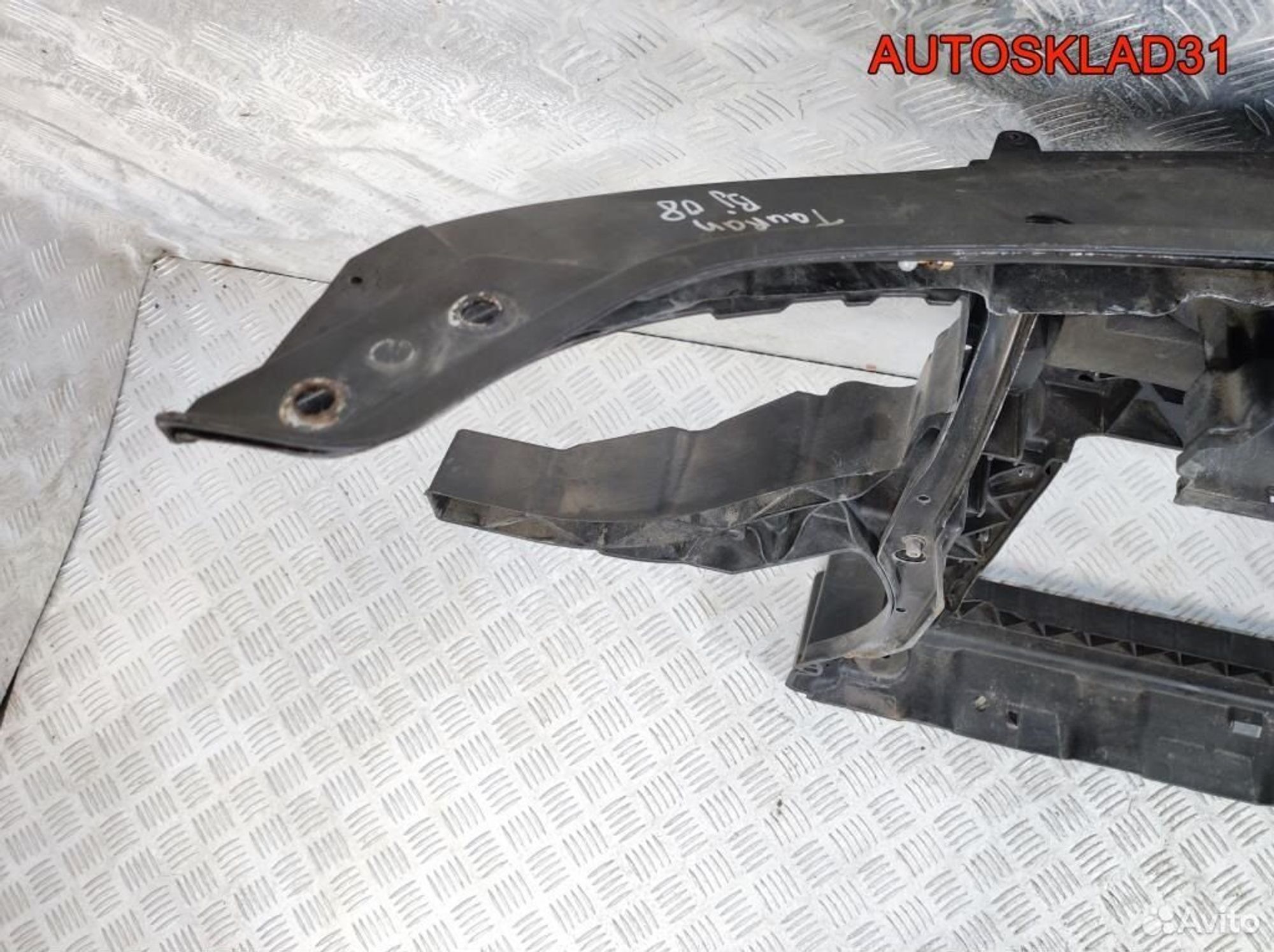 Панель передняя Volkswagen Touran 1T0805588, 12200 рублей, Дубовое