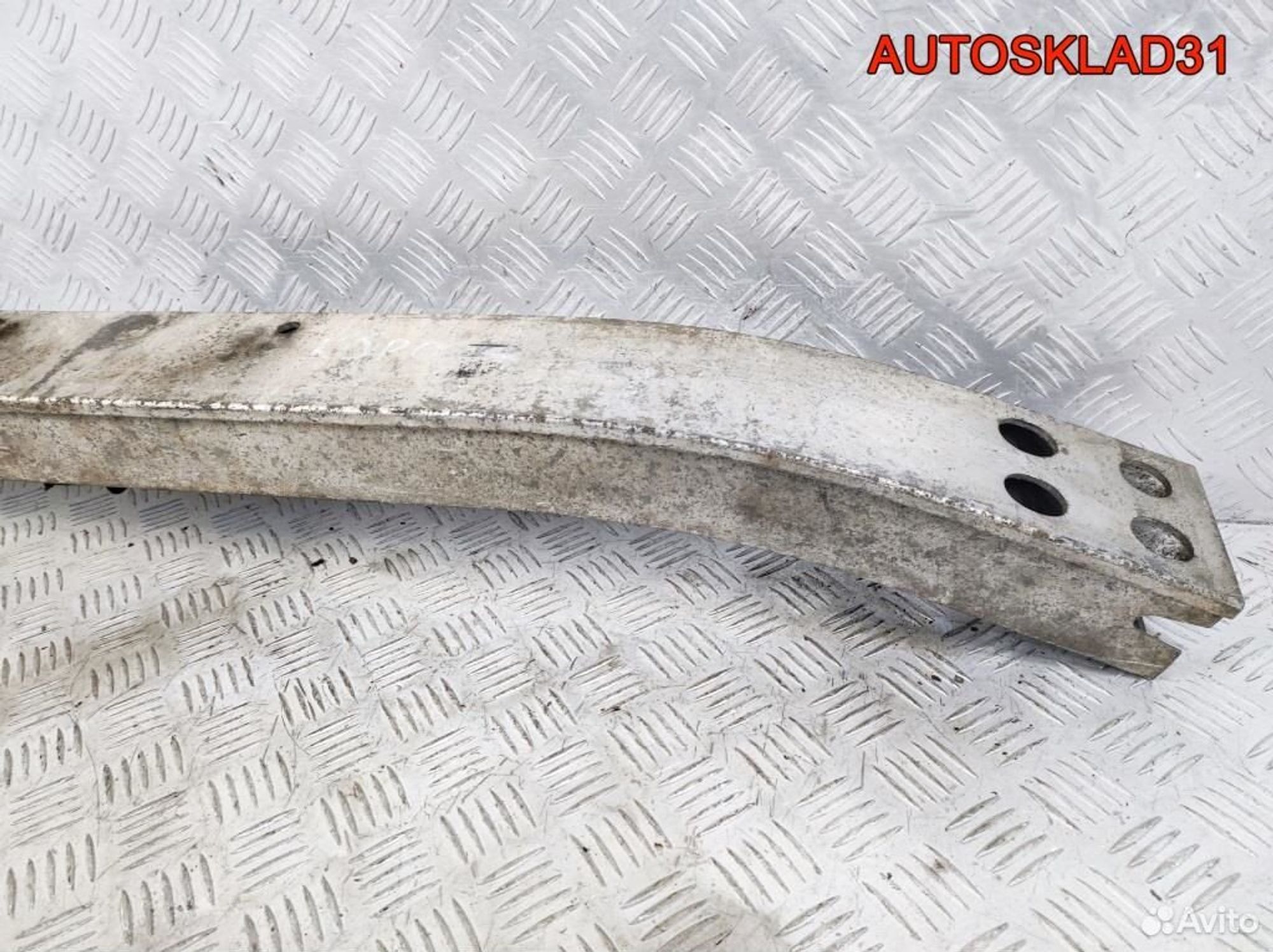 Усилитель переднего бампера Toyota CorollaVerso 2, 3300 рублей, Дубовое