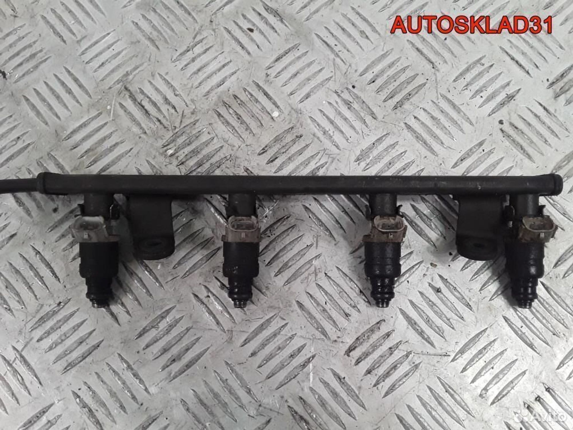 Форсунка инжекторная Mitsubishi Colt Z3 MR988977, 600 рублей, Дубовое