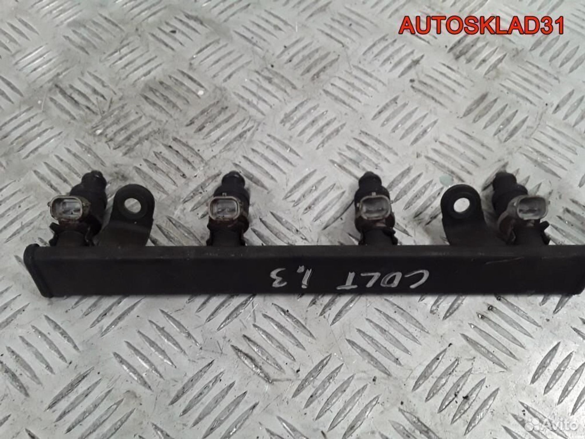 Форсунка инжекторная Mitsubishi Colt Z3 MR988977, 600 рублей, Дубовое