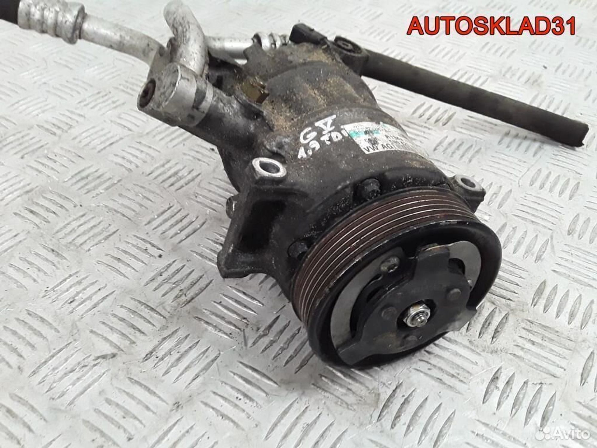 Компрессор кондиционера VW Golf 5+ 5N0820803, 12200 рублей, Дубовое